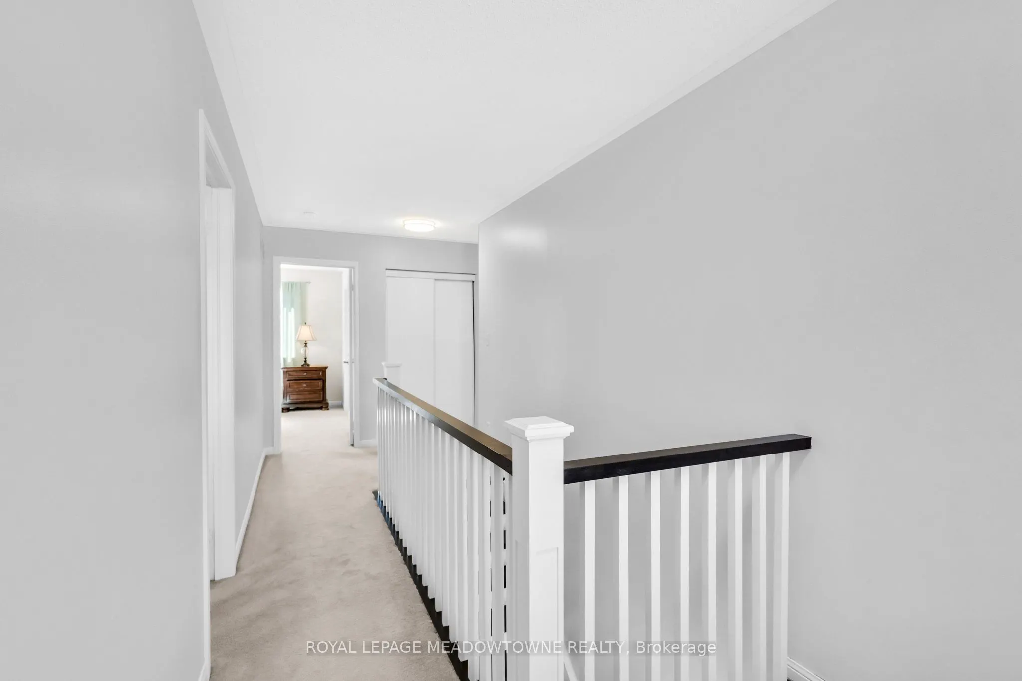 583 Caverhill Crescent