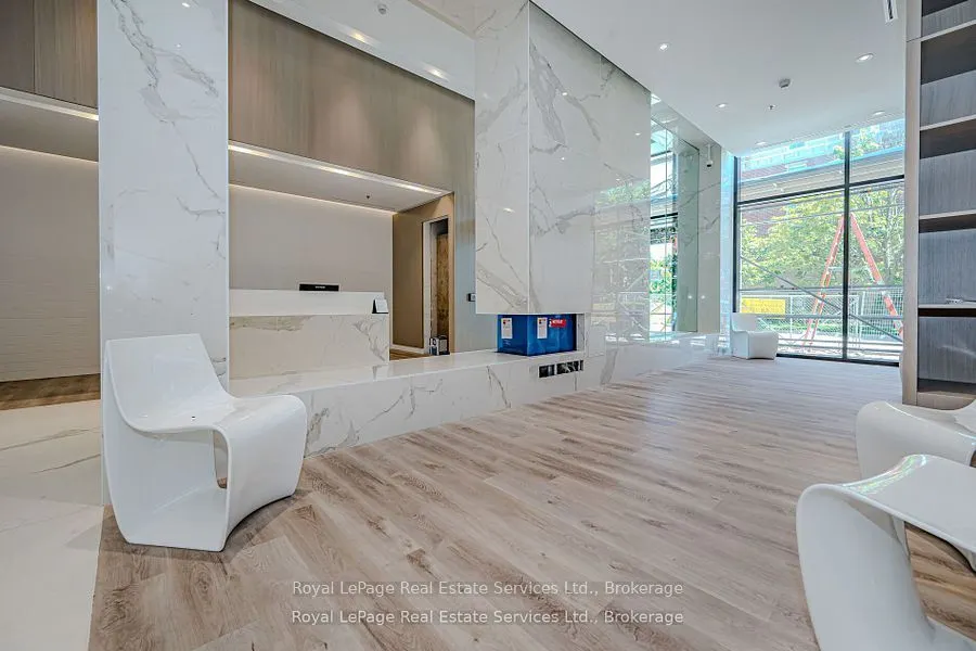 370 Martha Street, #610