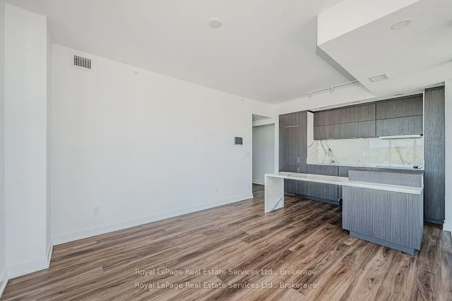 370 Martha Street, #610