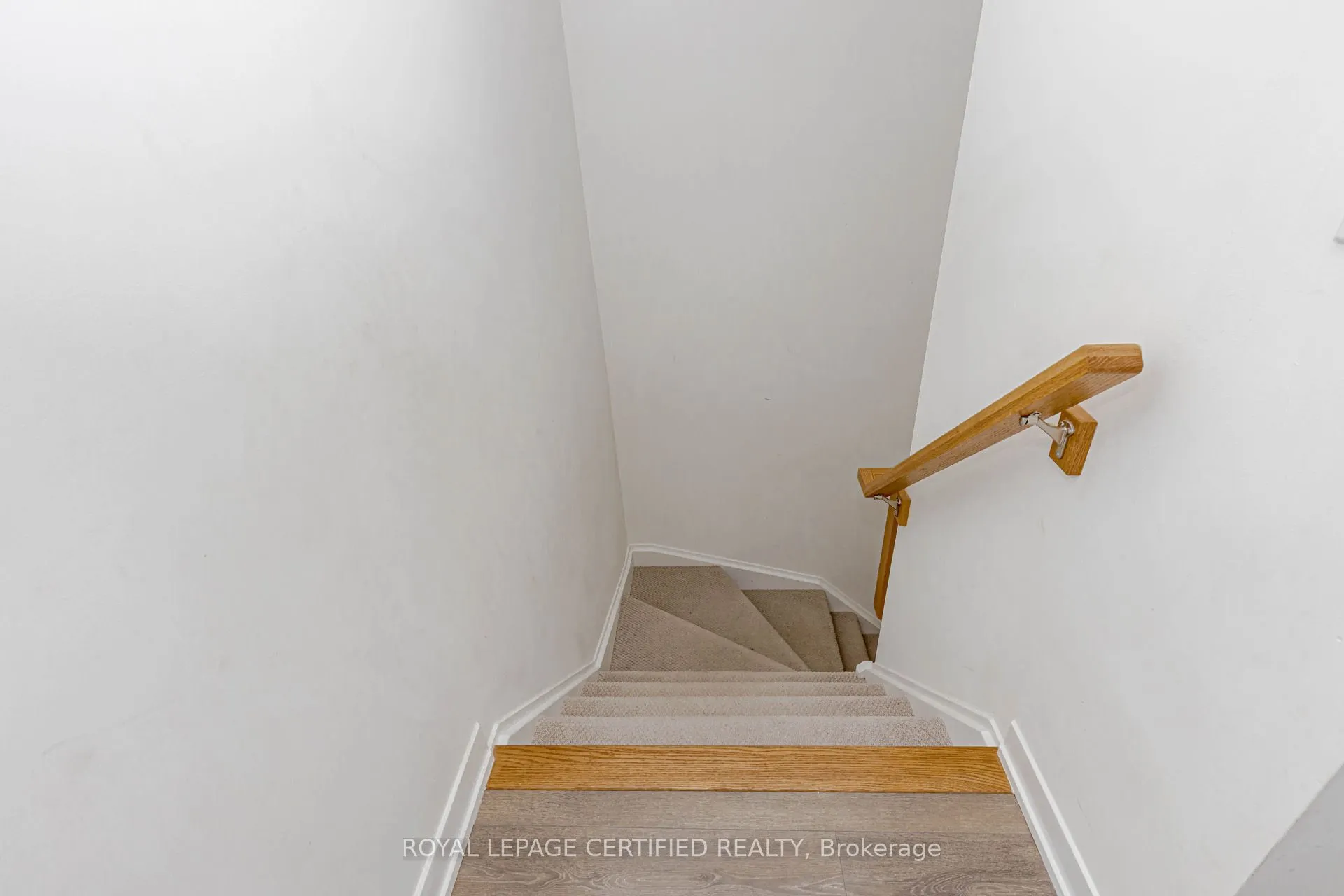 90 Canon Jackson Drive, #203