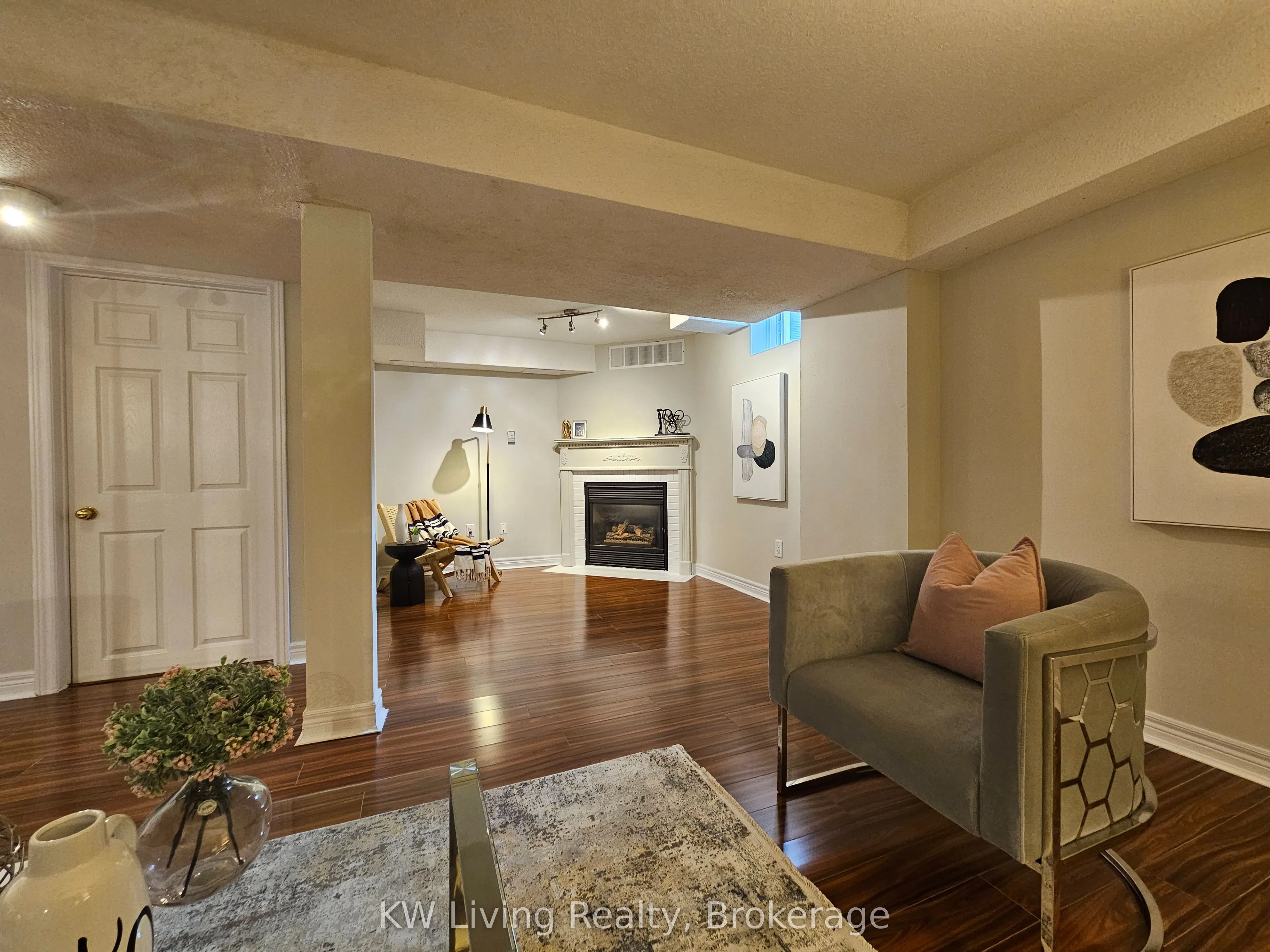 5662 Glen Erin Drive, #56