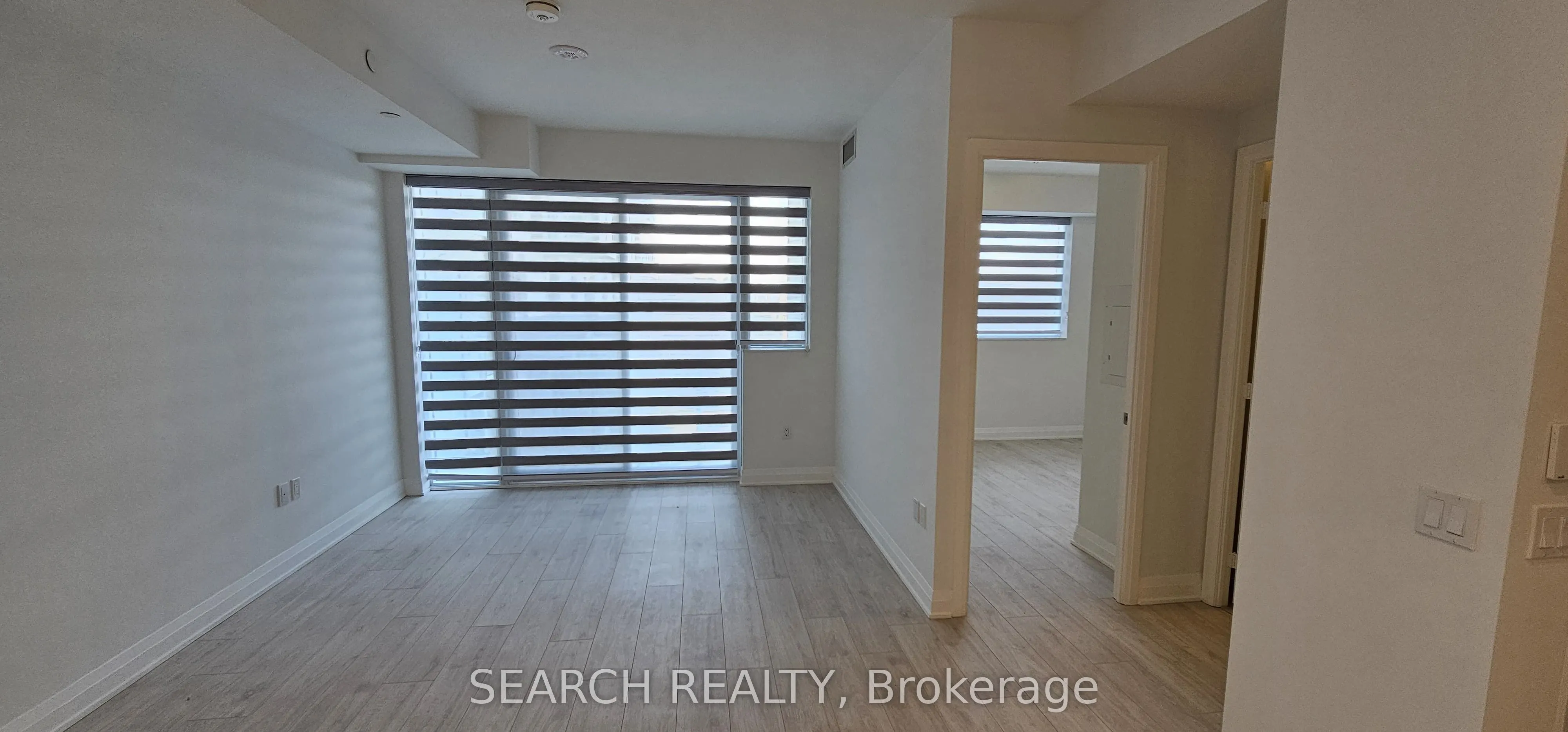 412 Silver Maple Road, #301