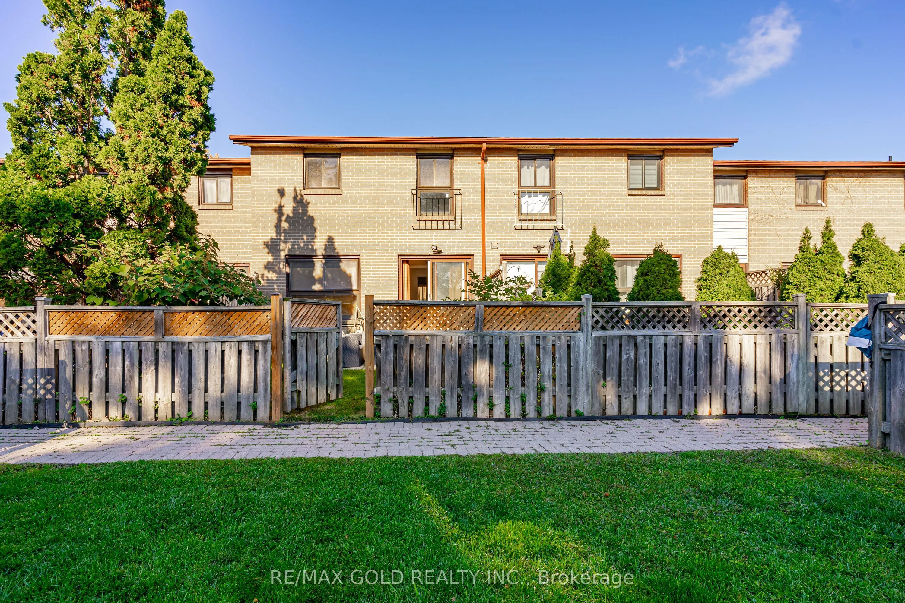 46 Dearbourne Boulevard, #41