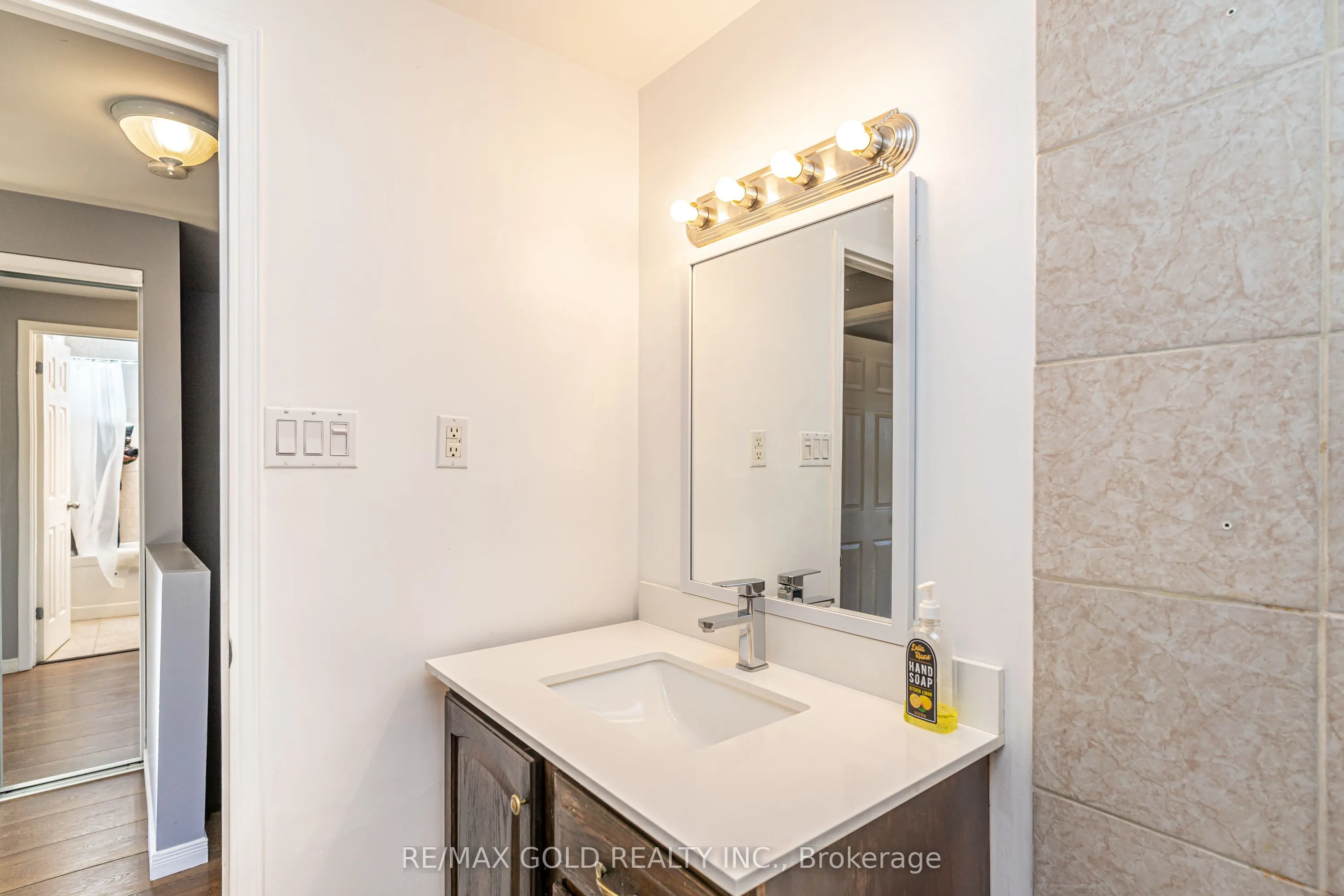 46 Dearbourne Boulevard, #41