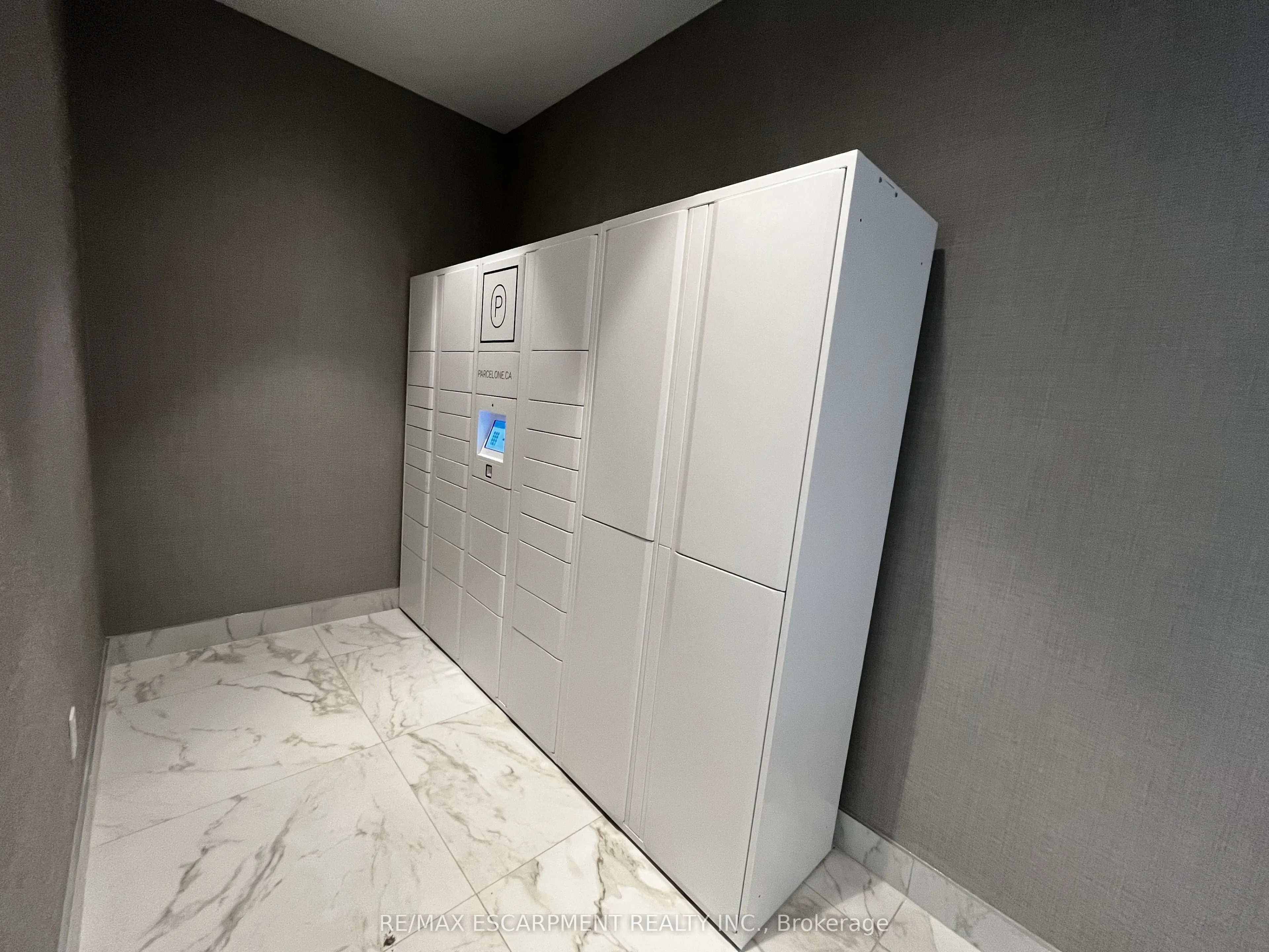 490 Gordon Krantz Avenue, #222