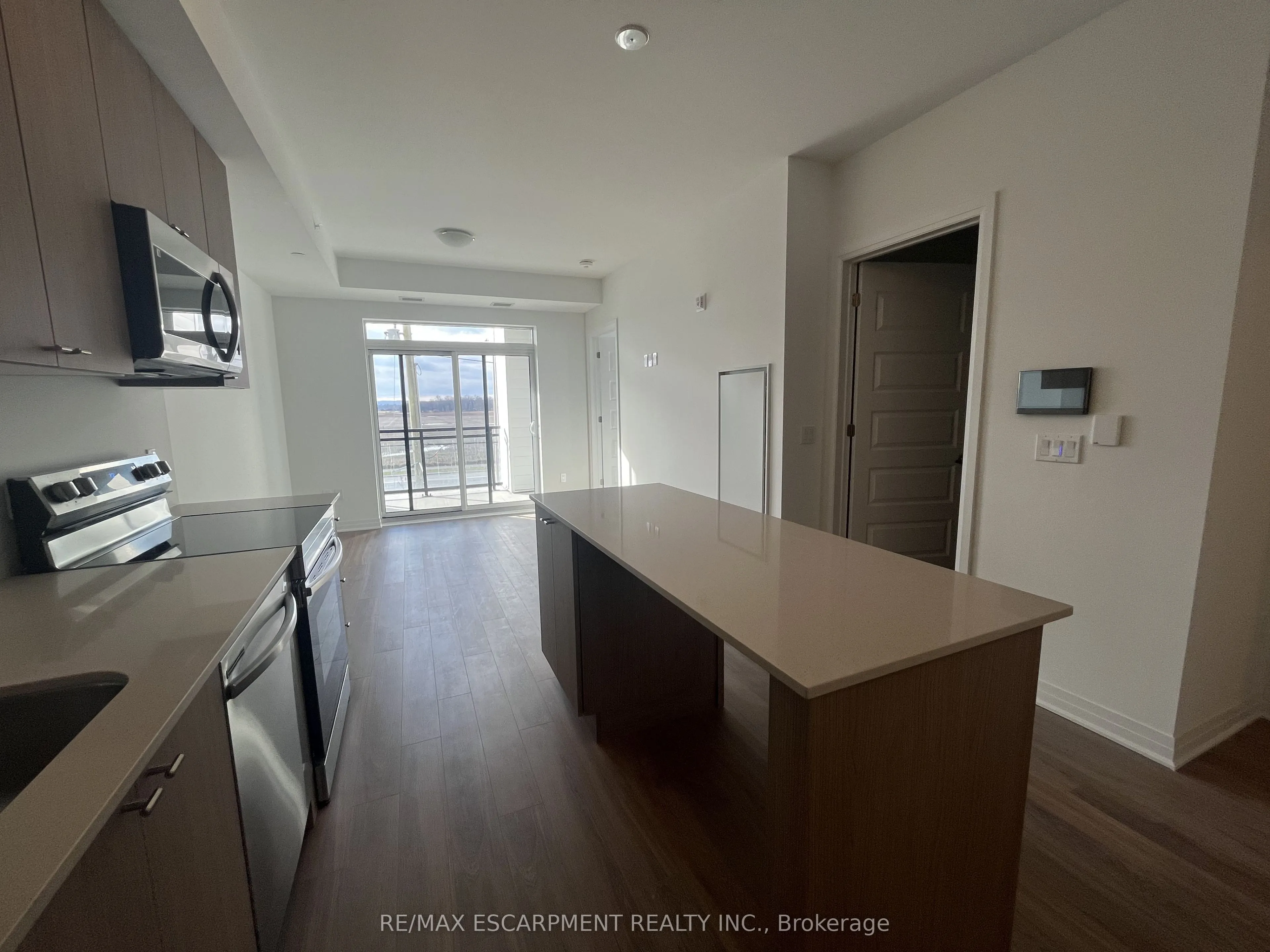 490 Gordon Krantz Avenue, #222