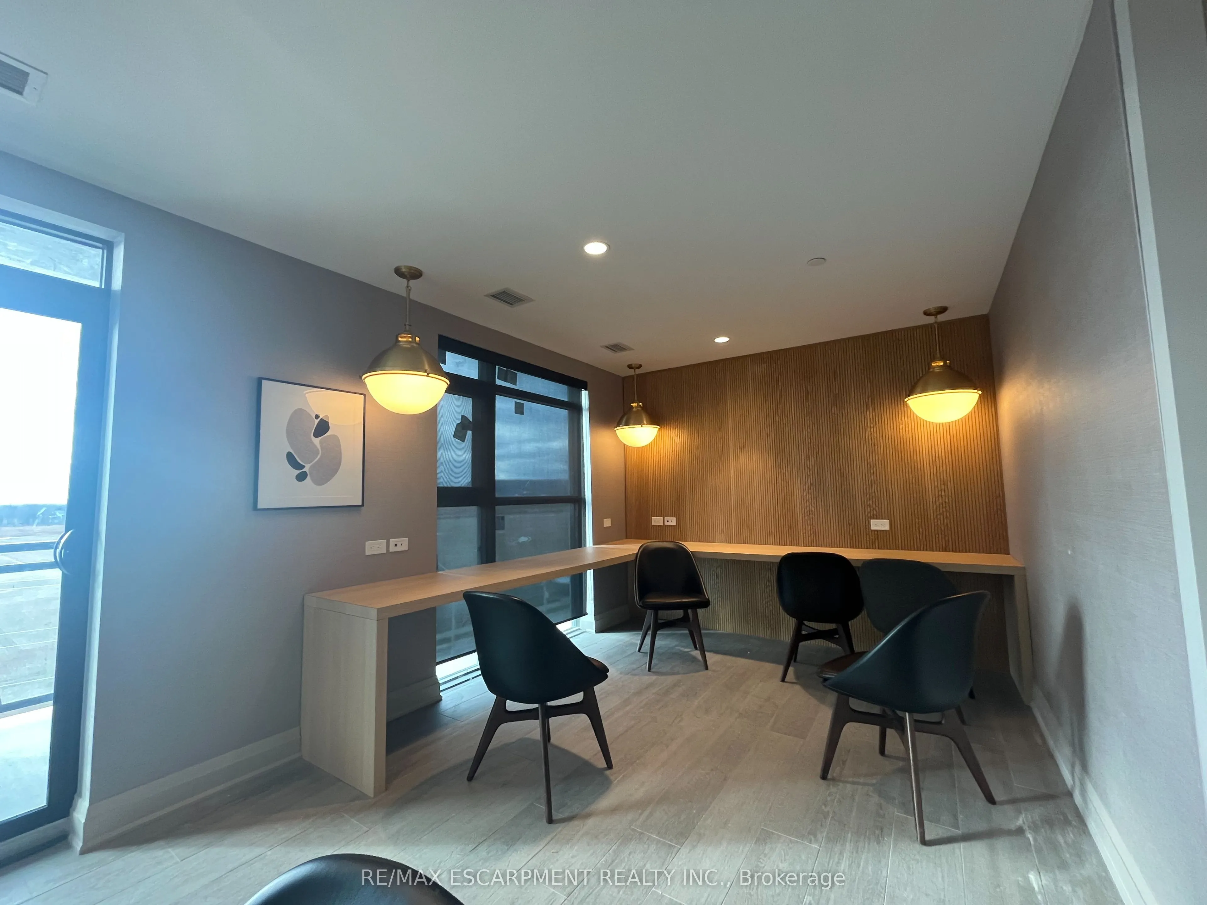 490 Gordon Krantz Avenue, #222