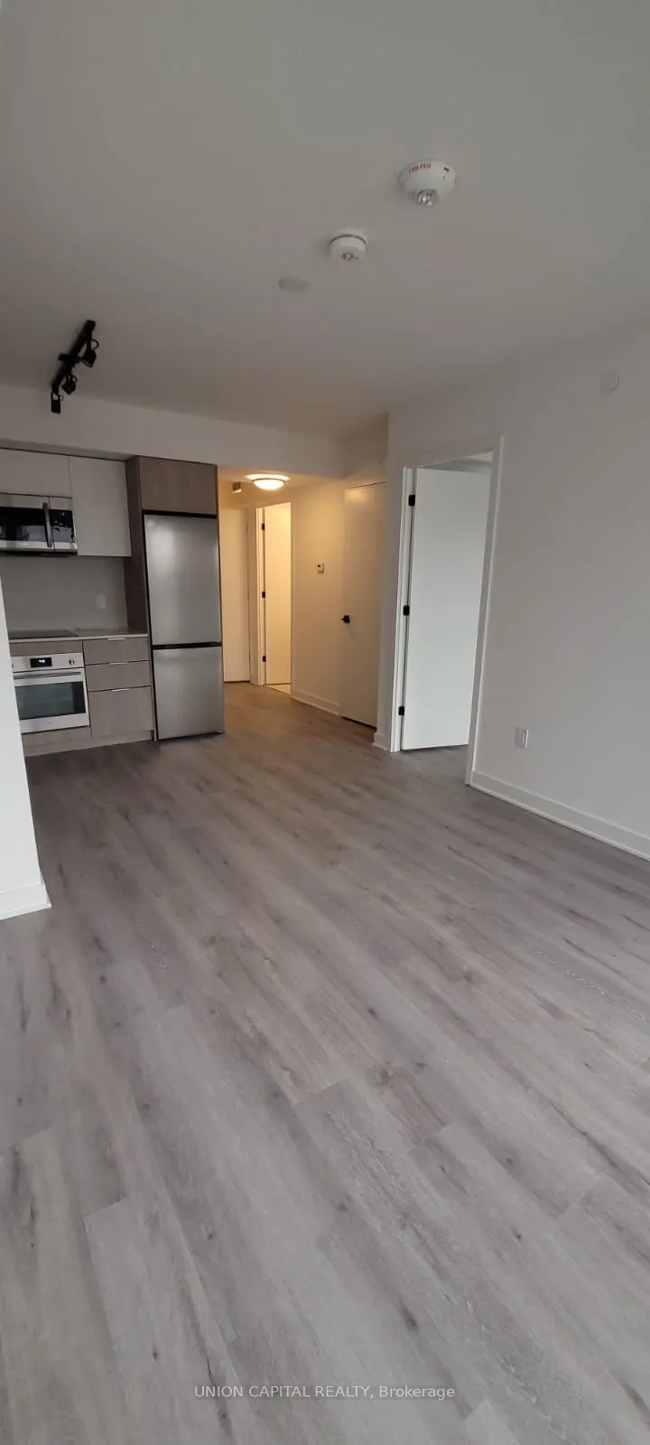 36 Zorra Street N, #513