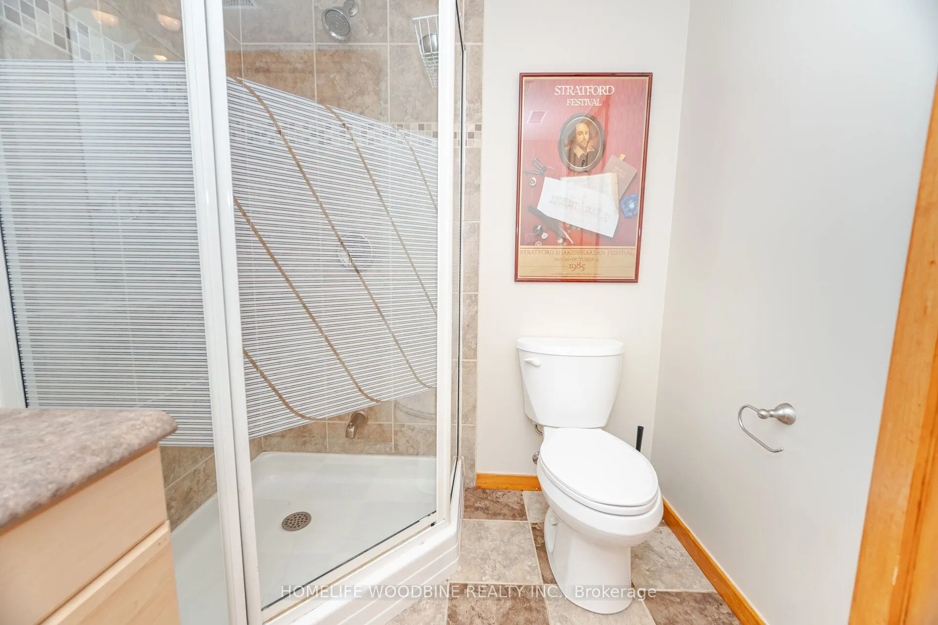 2546 Burnford Trail N