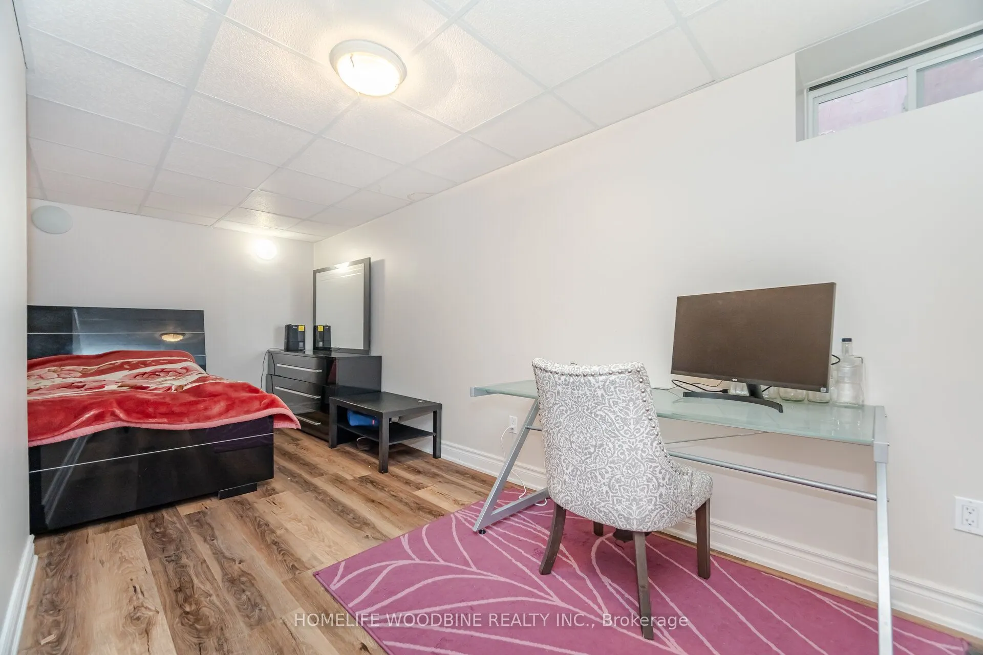 2546 Burnford Trail N