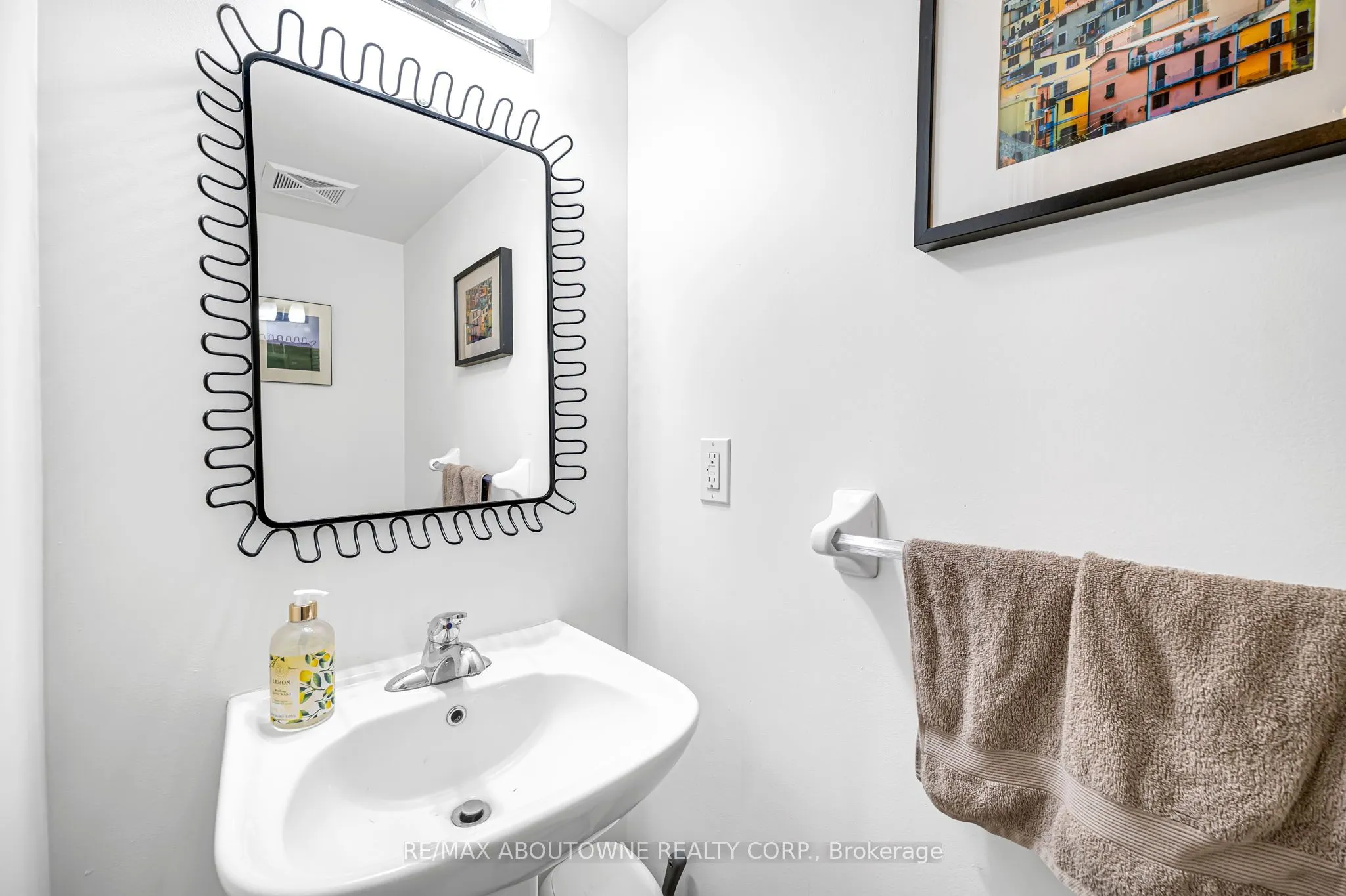 12 Foundry Avenue, #144