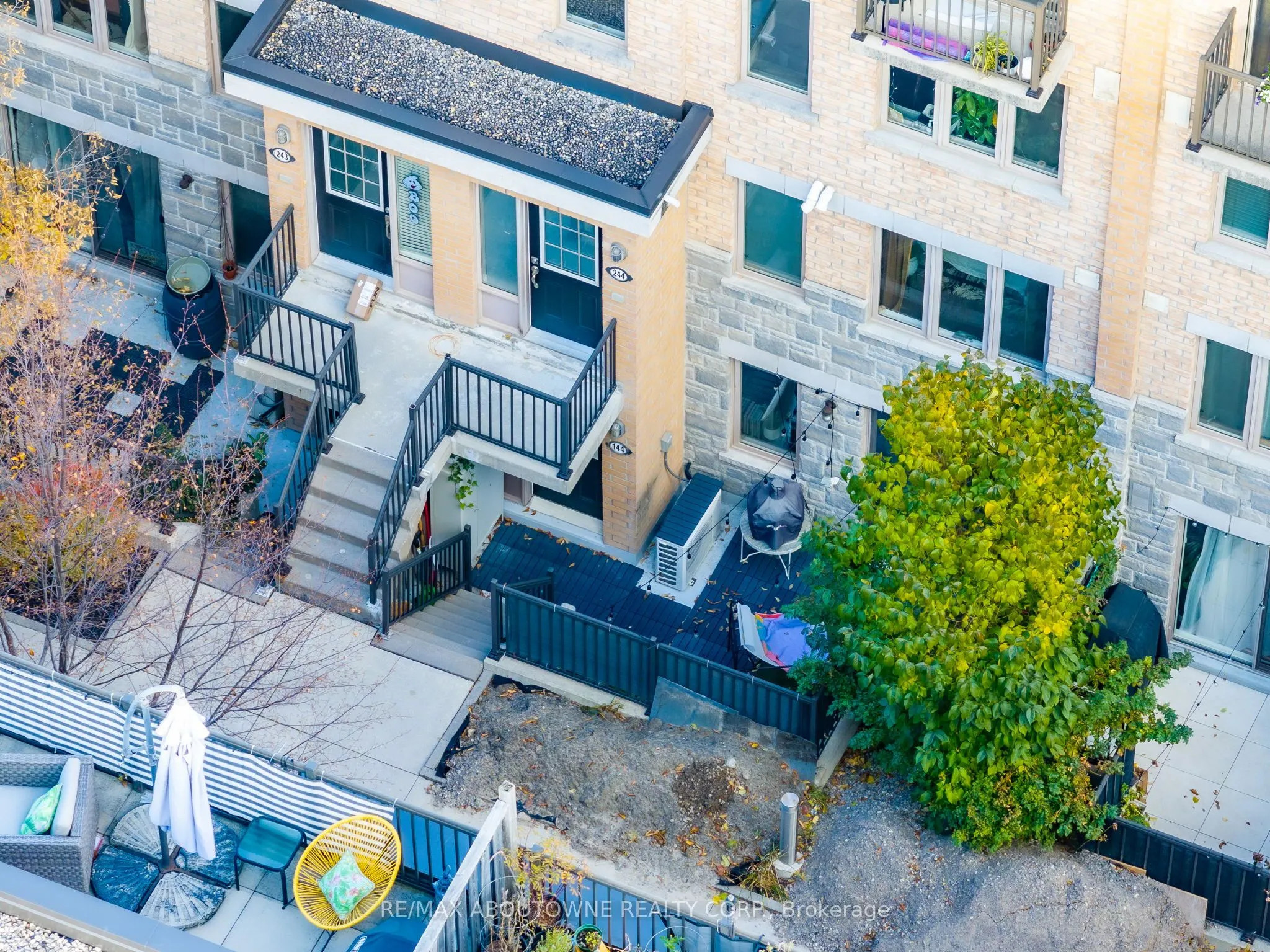 12 Foundry Avenue, #144