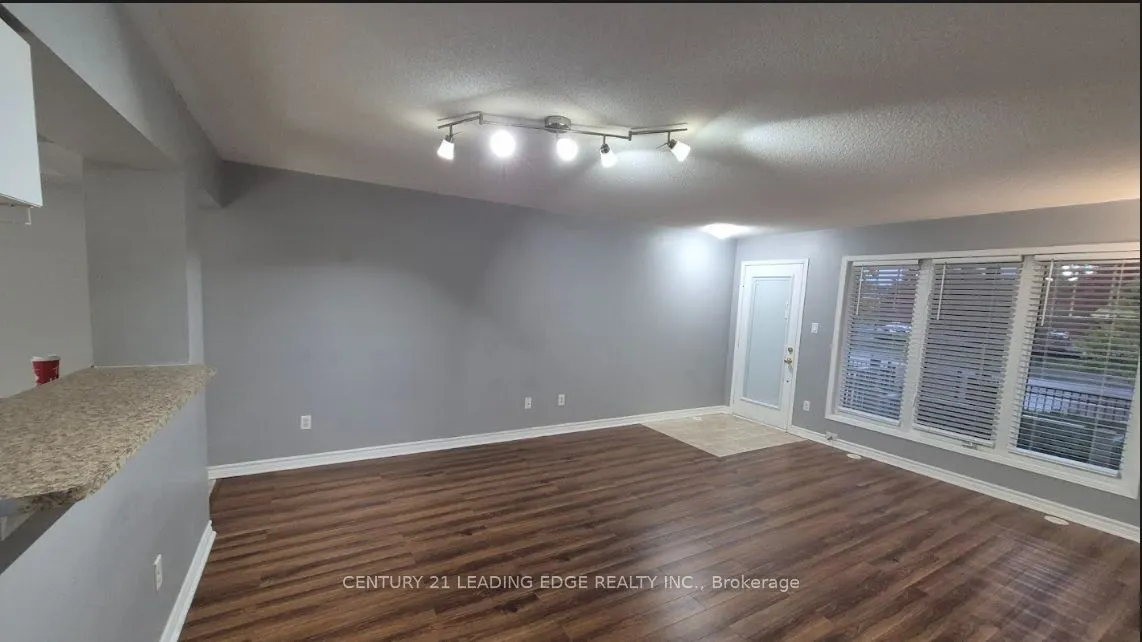 3335 Thomas Street, #5