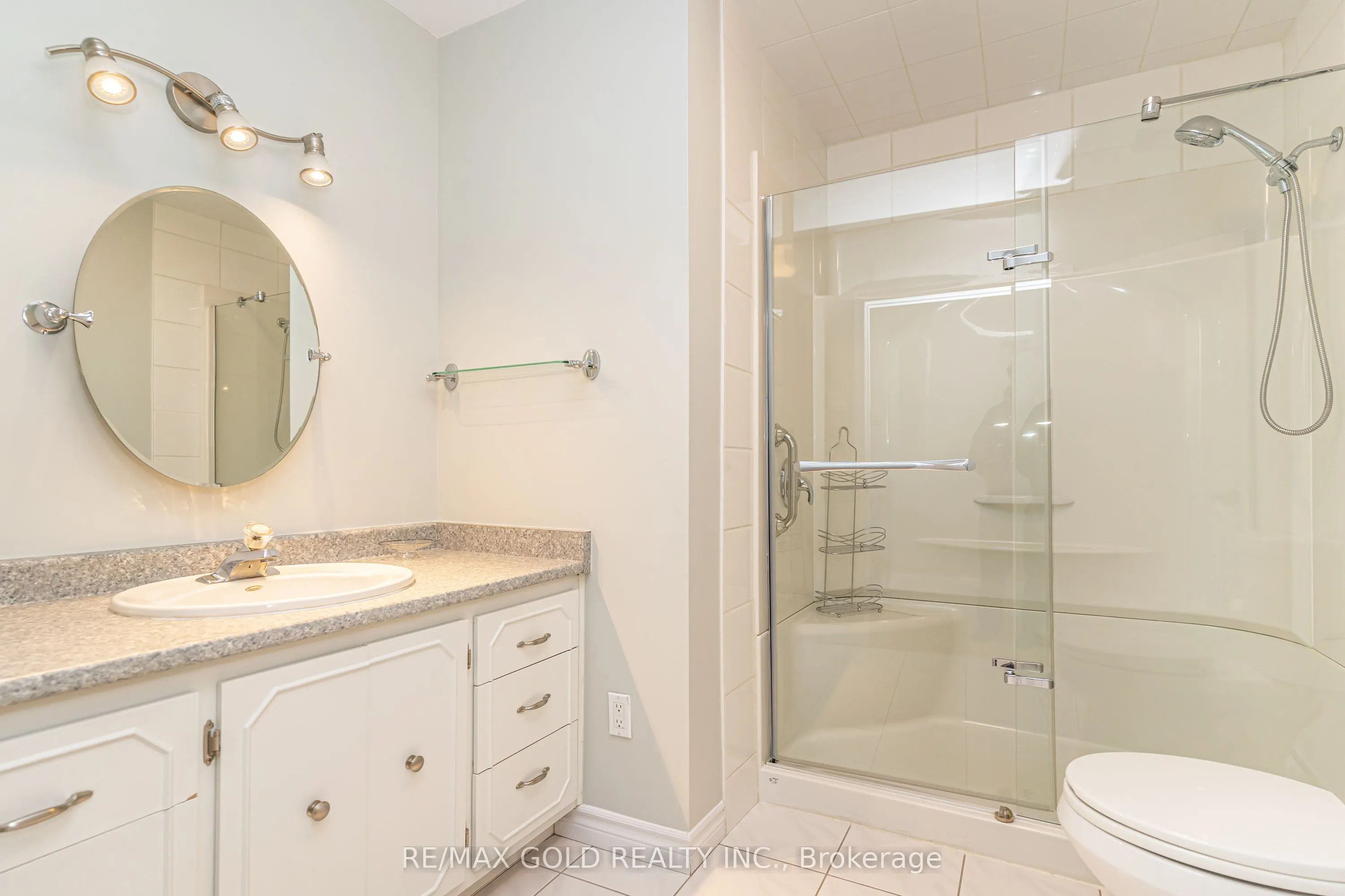 57 alderbury Crescent