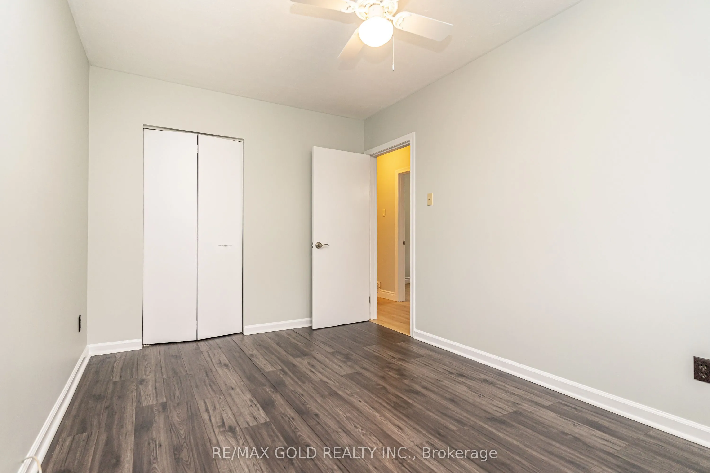 57 alderbury Crescent