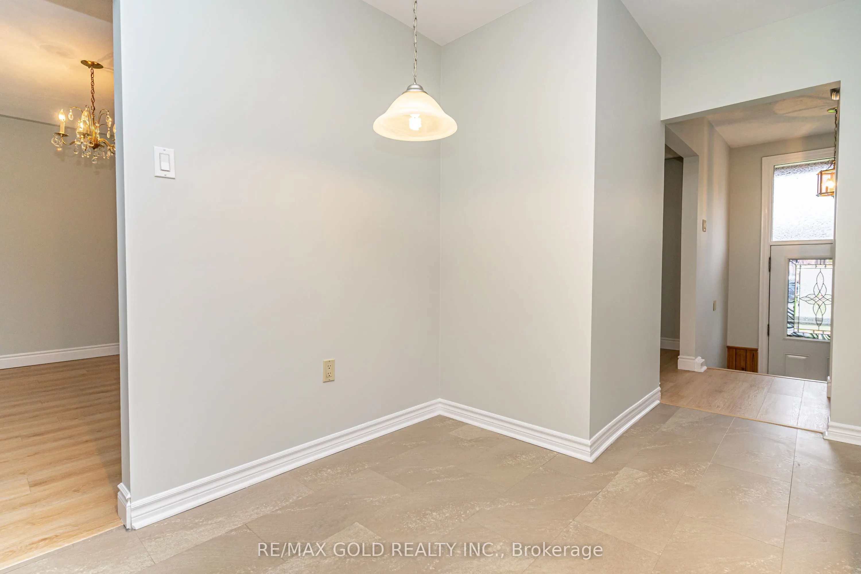 57 alderbury Crescent