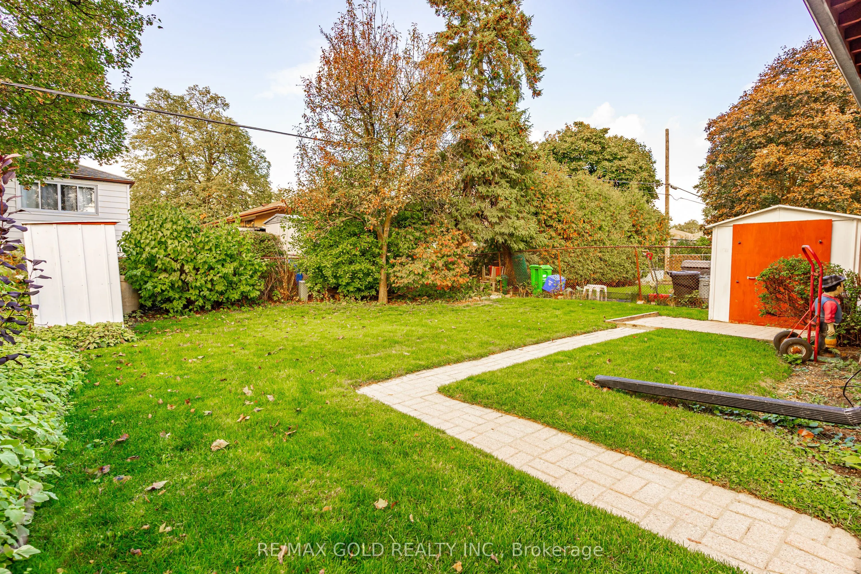 57 alderbury Crescent