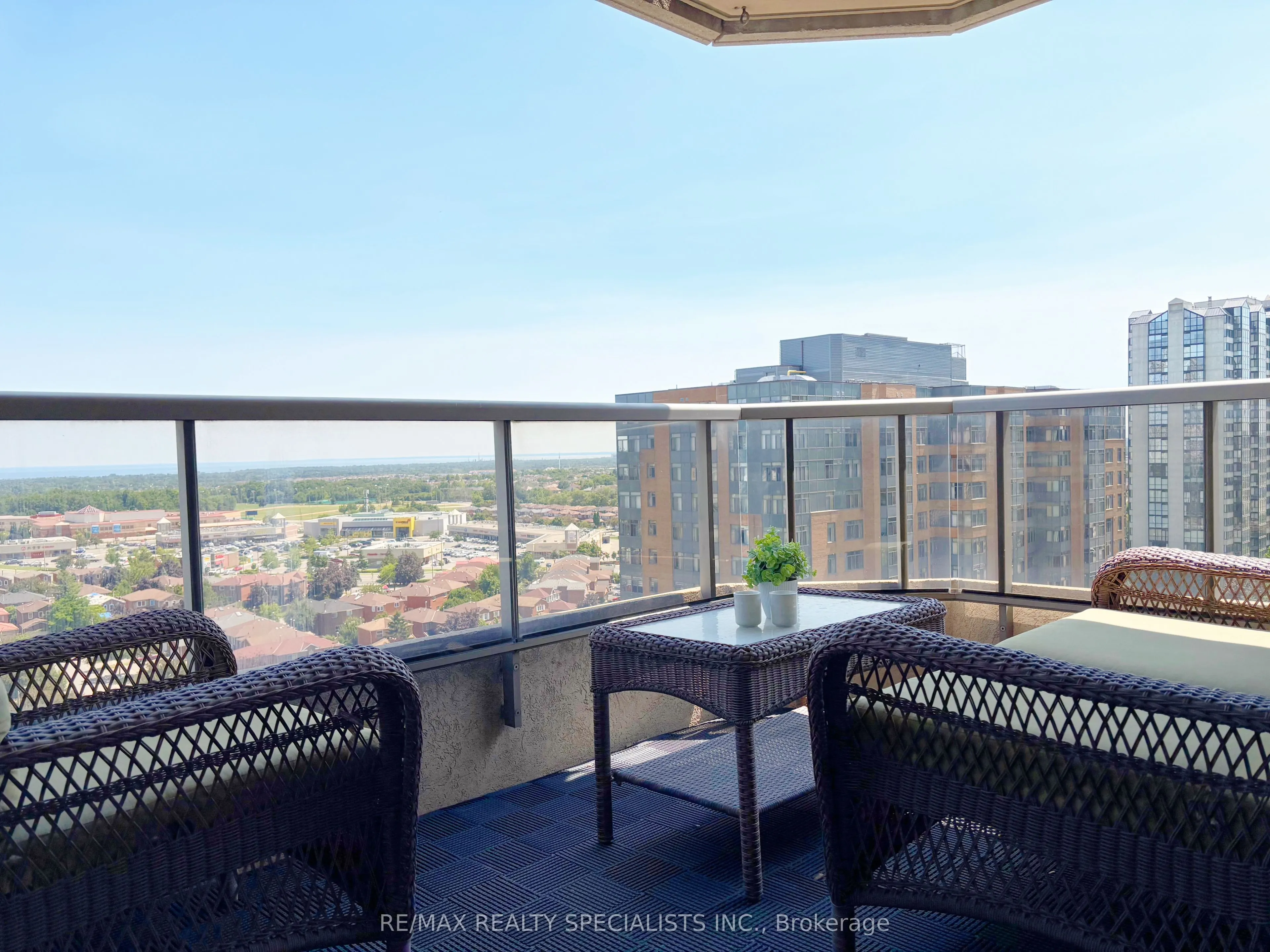 3880 Duke Of York Boulevard, #1415