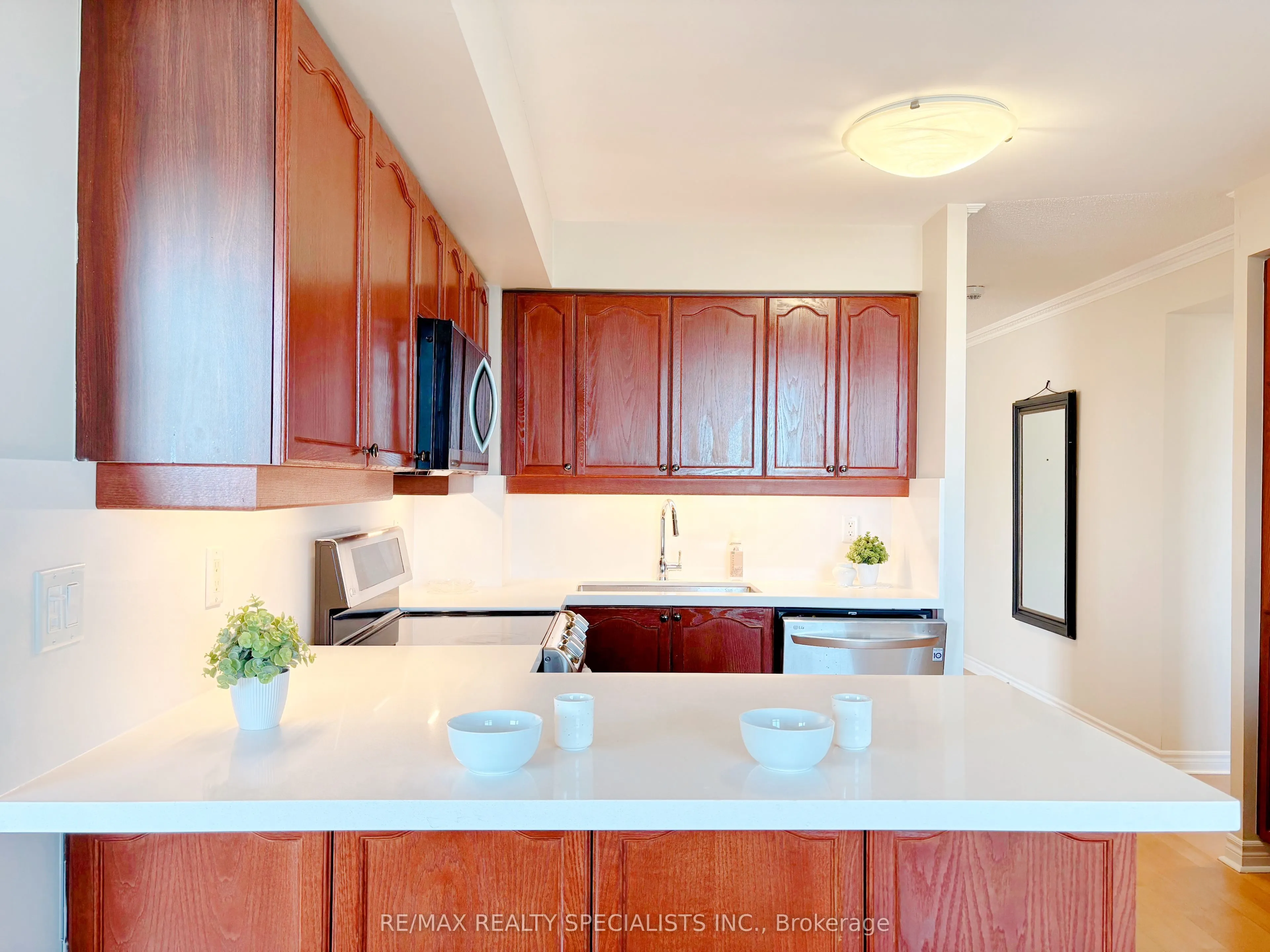 3880 Duke Of York Boulevard, #1415