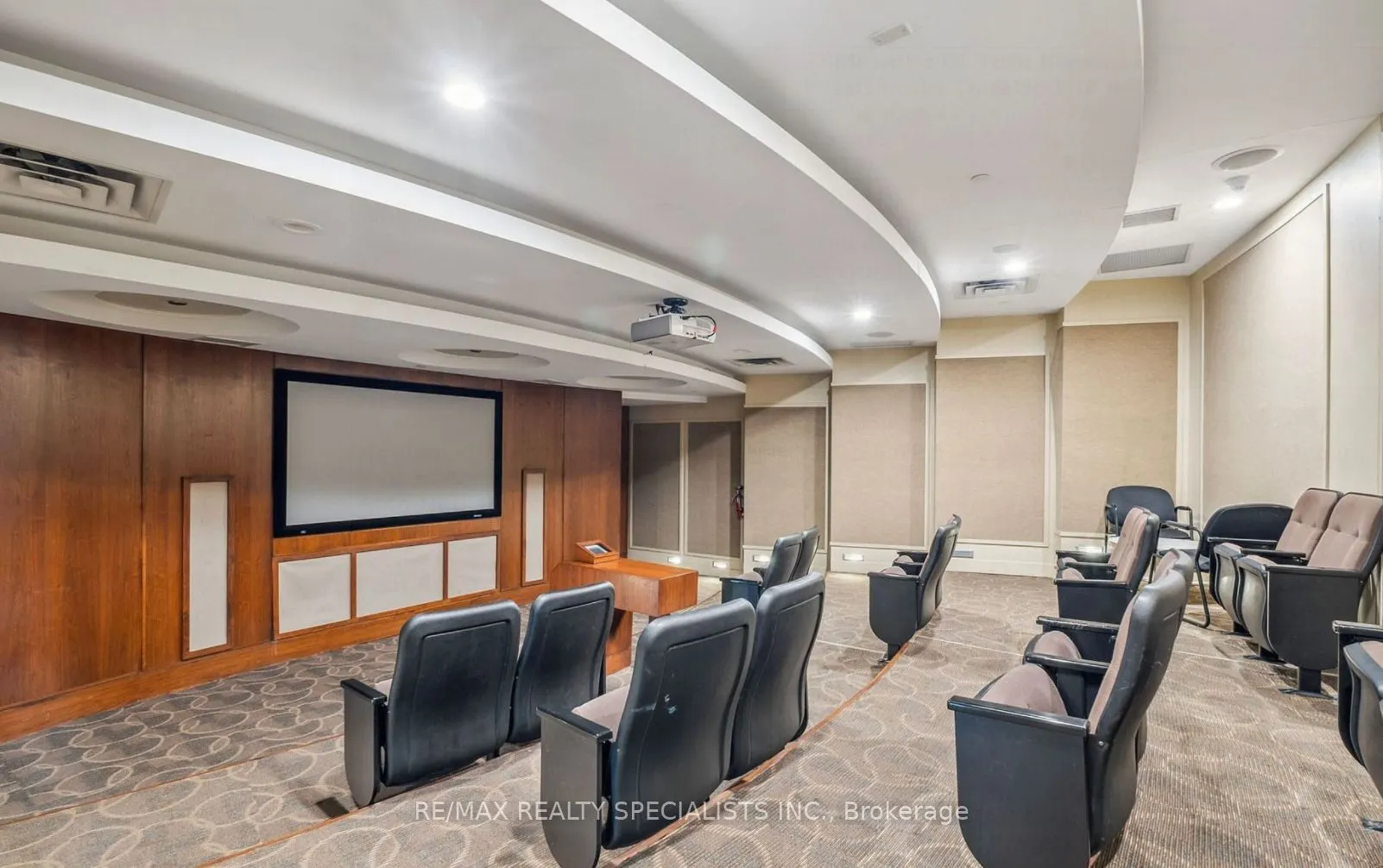 3880 Duke Of York Boulevard, #1415