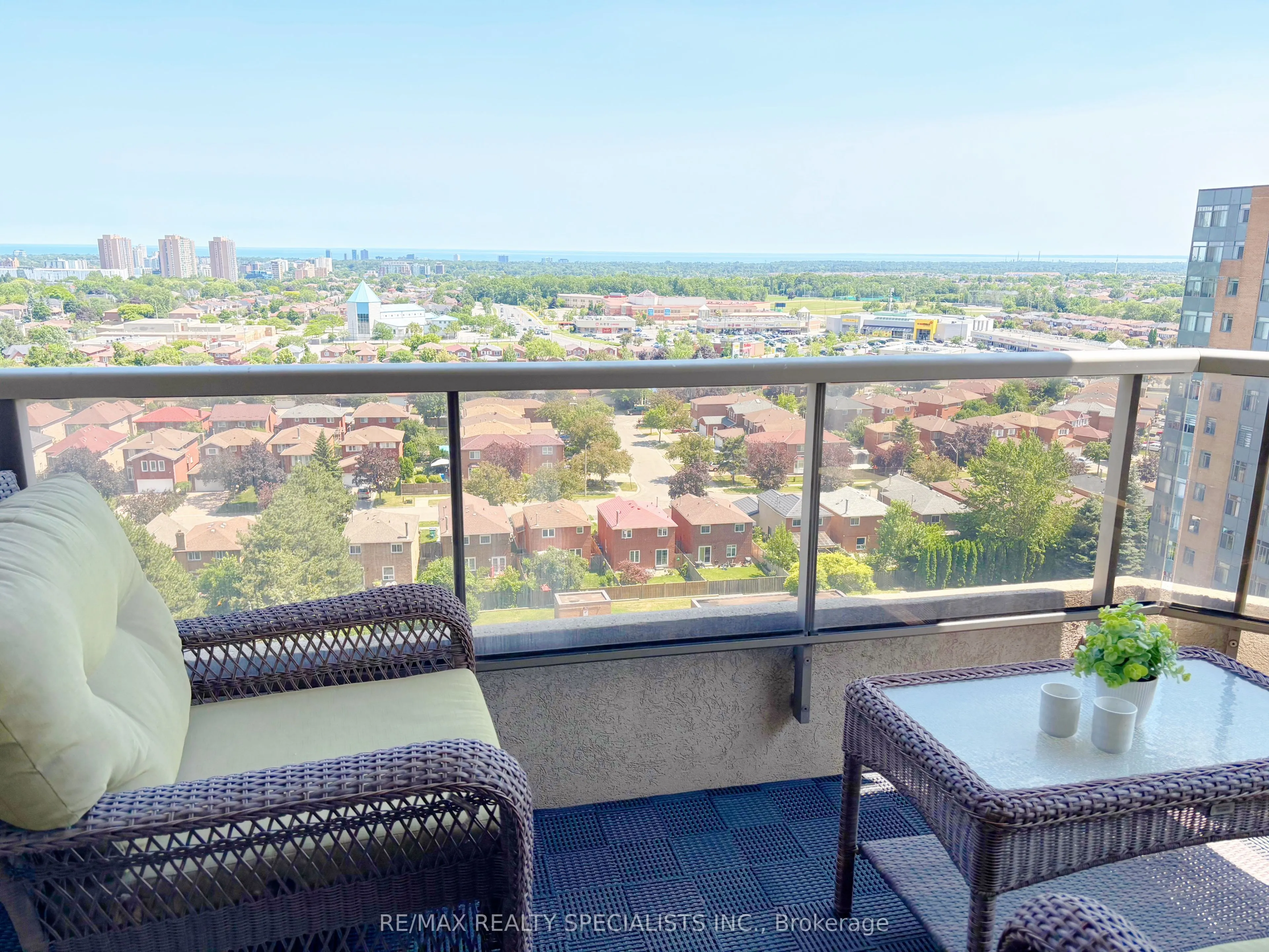 3880 Duke Of York Boulevard, #1415