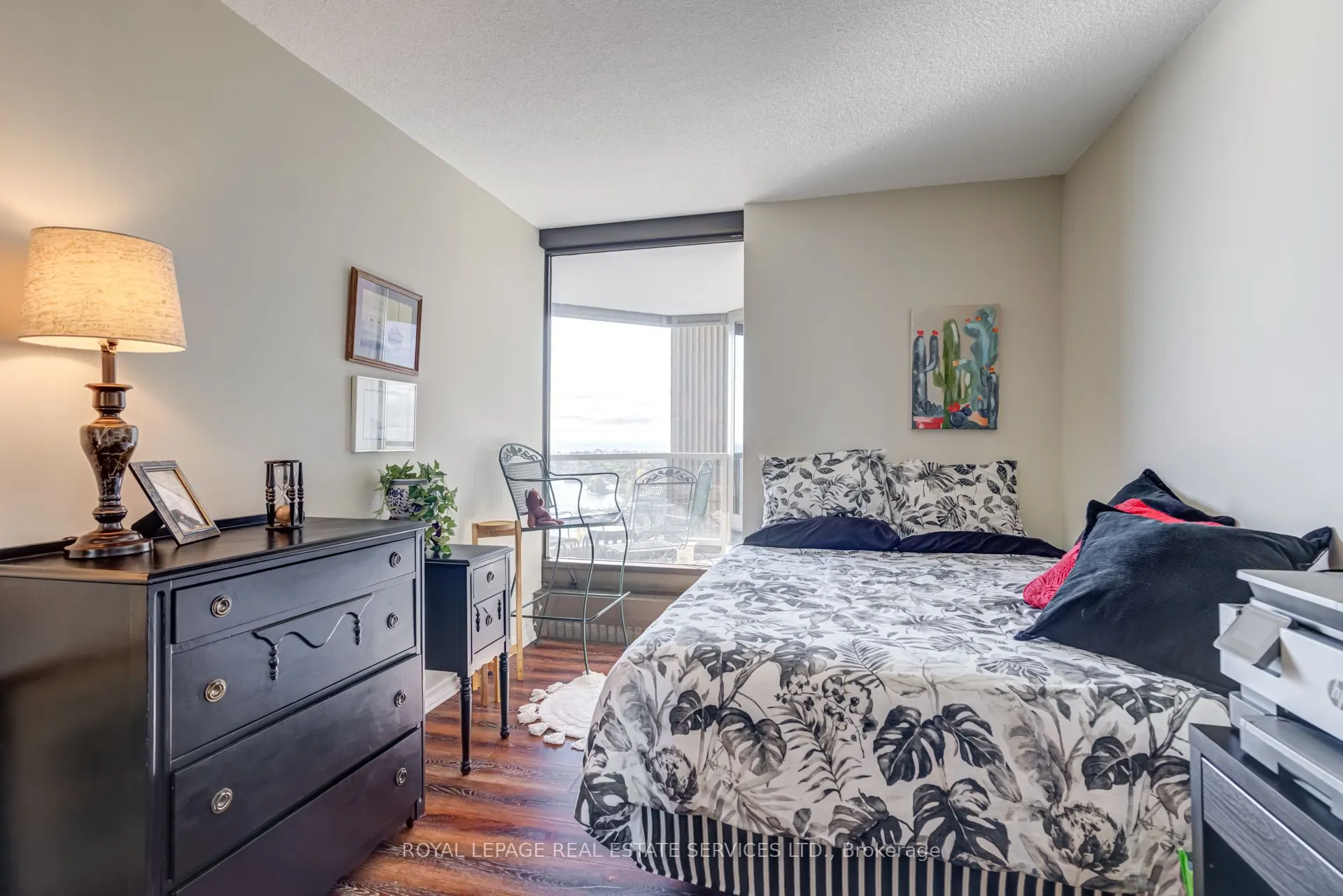 2045 Lake Shore Boulevard W, #1905