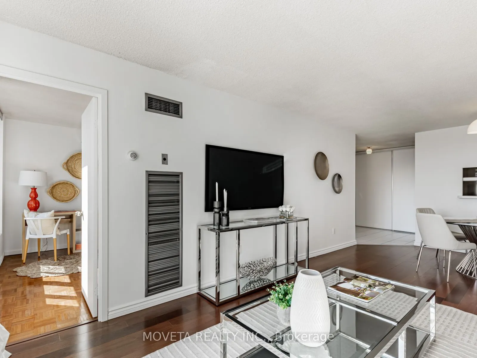 3 Hickory Tree Road, #1401