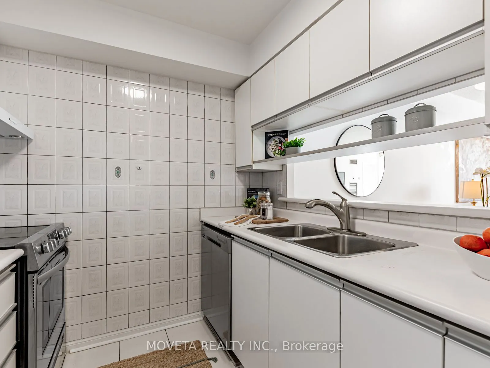 3 Hickory Tree Road, #1401