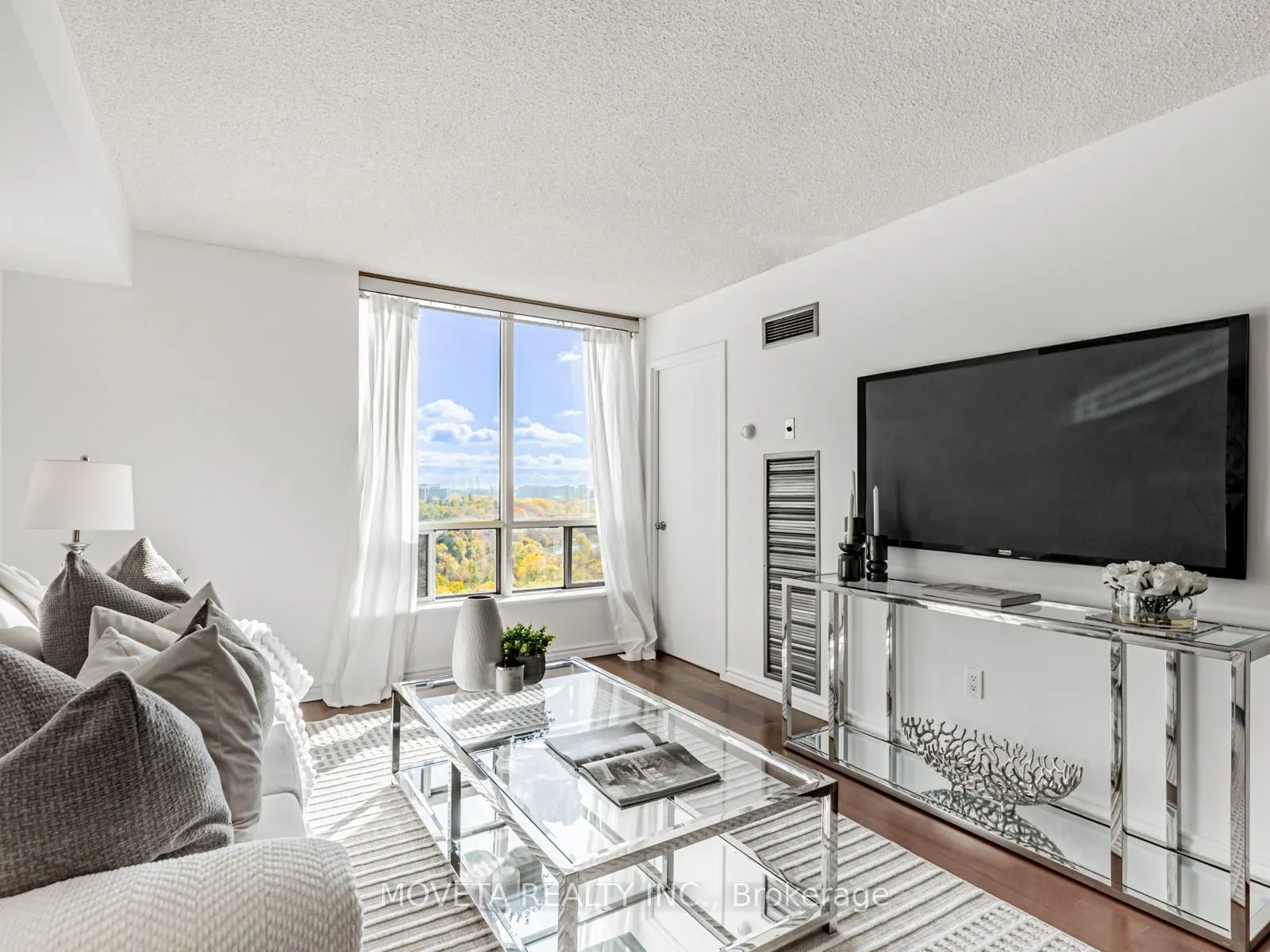 3 Hickory Tree Road, #1401