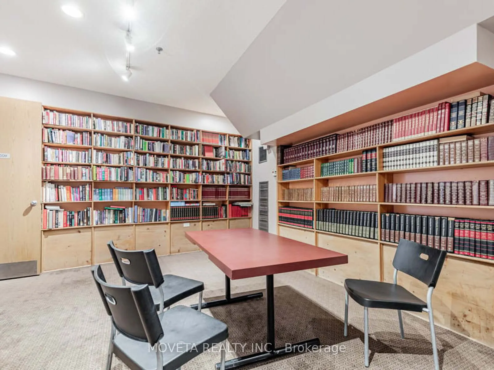 3 Hickory Tree Road, #1401