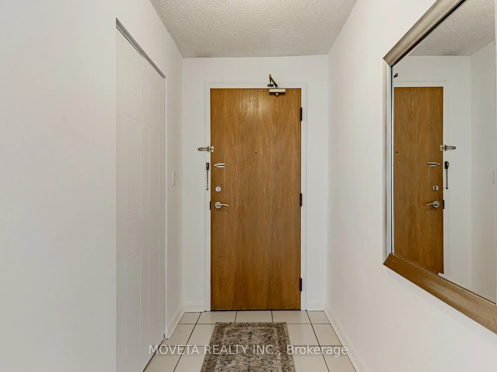 3 Hickory Tree Road, #1401