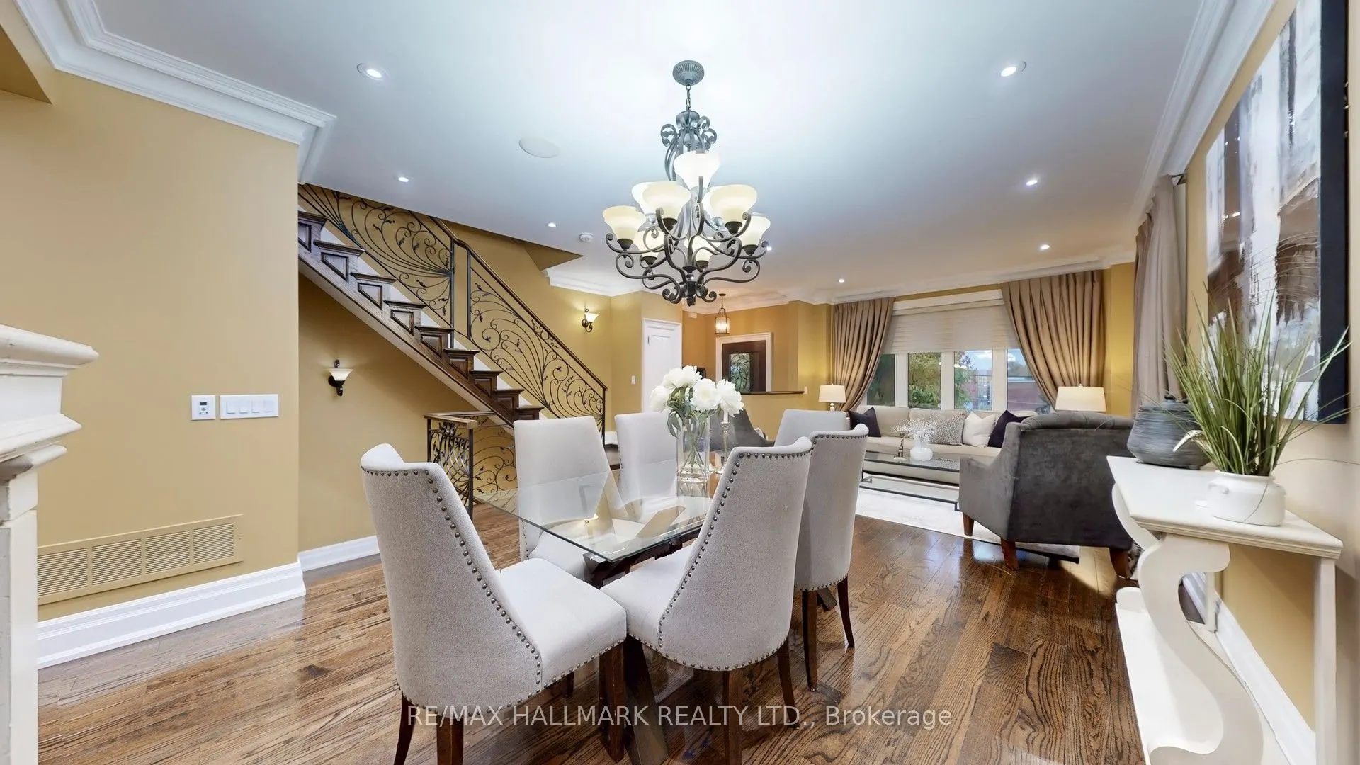 204 Maple Leaf Drive