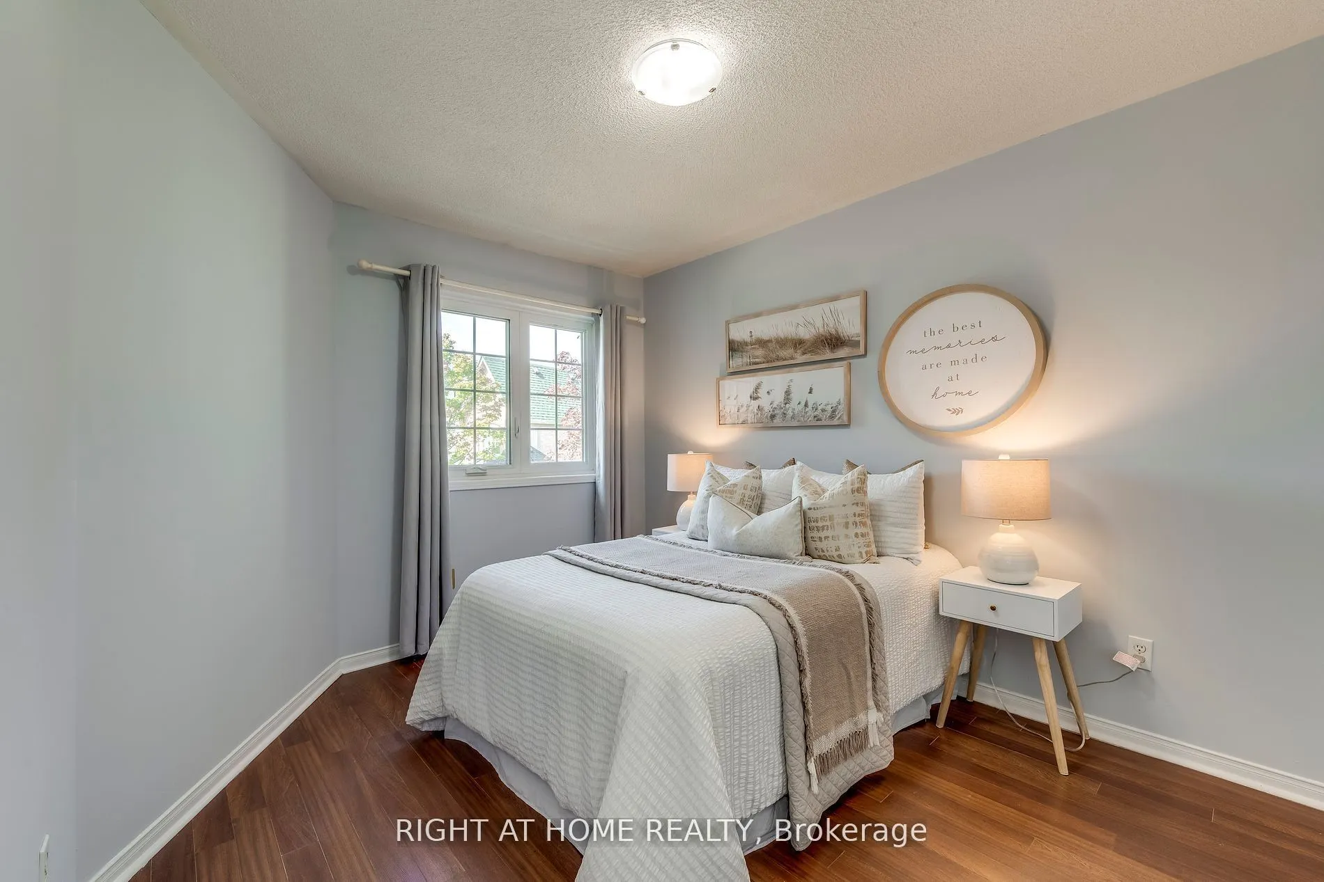 2945 Thomas Street, #104