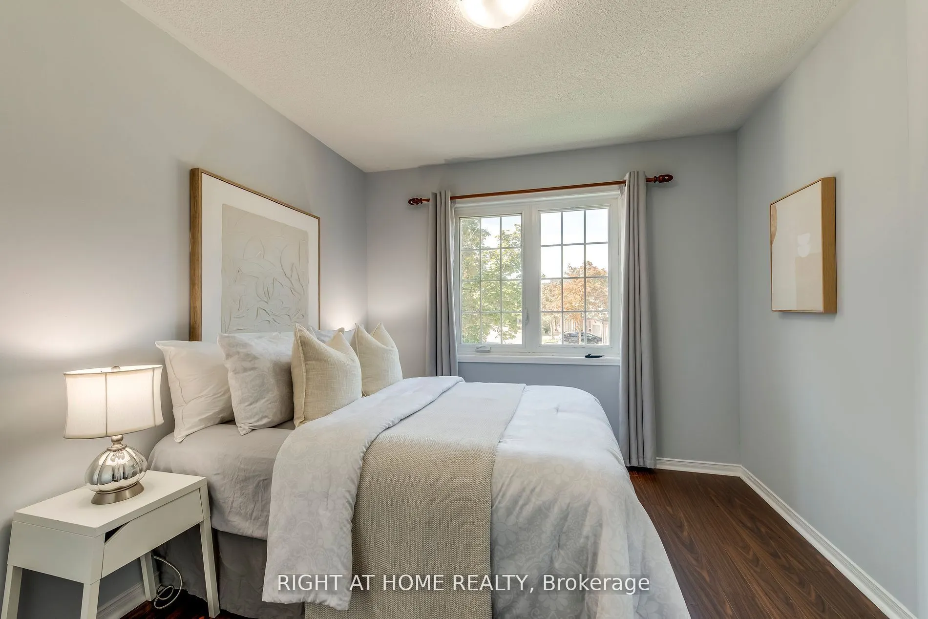 2945 Thomas Street, #104