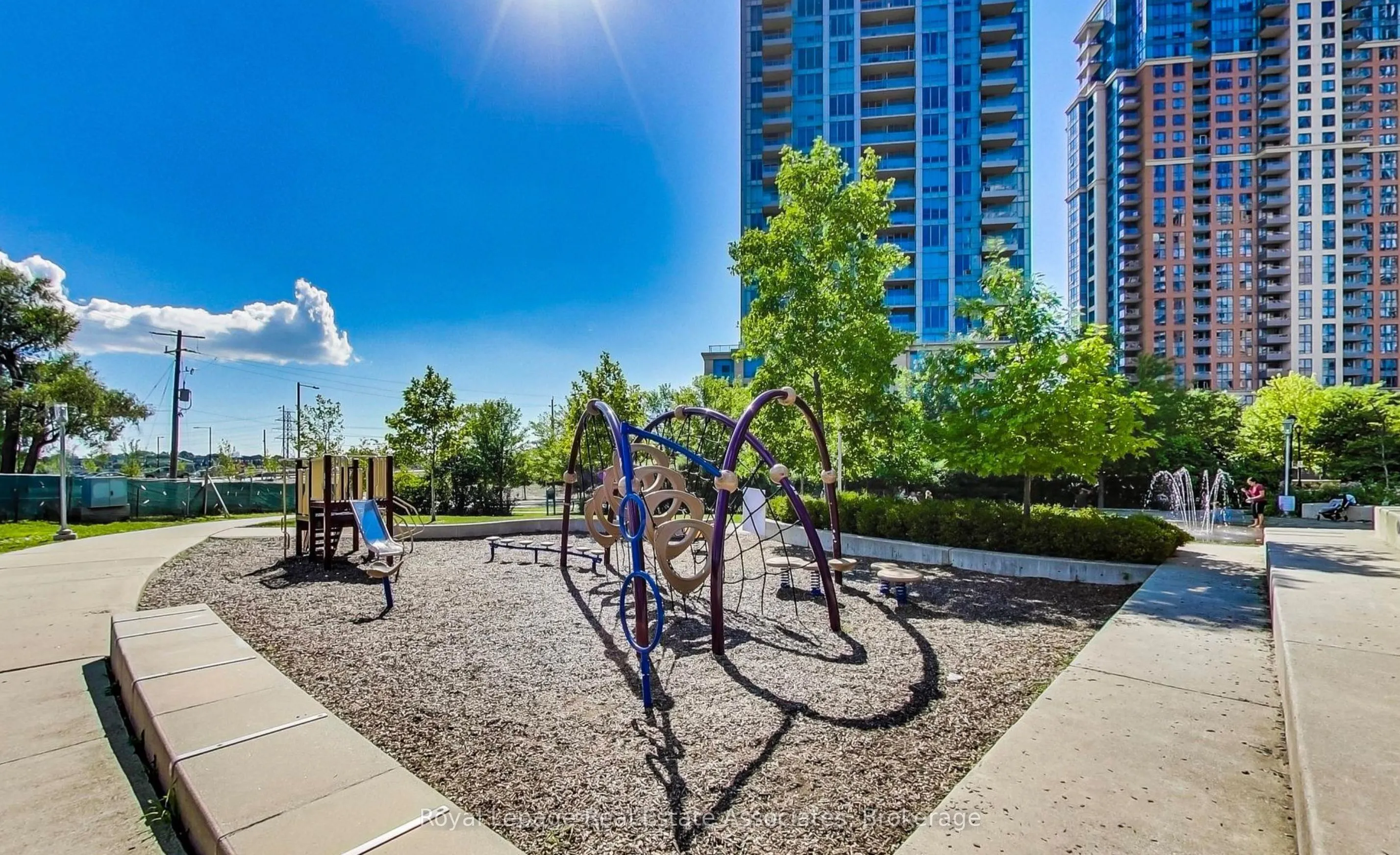 15 Viking Lane, #2208