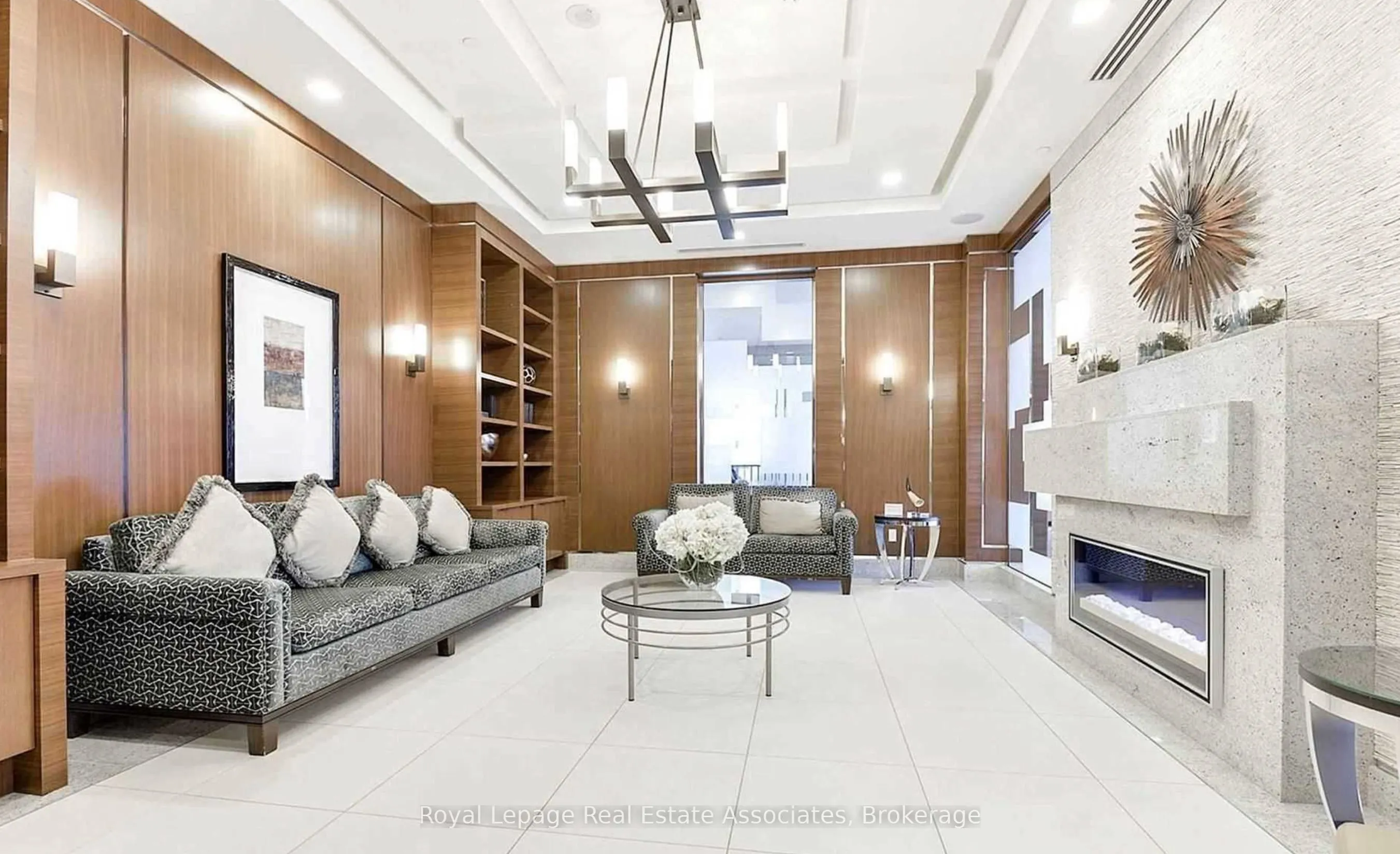 15 Viking Lane, #2208