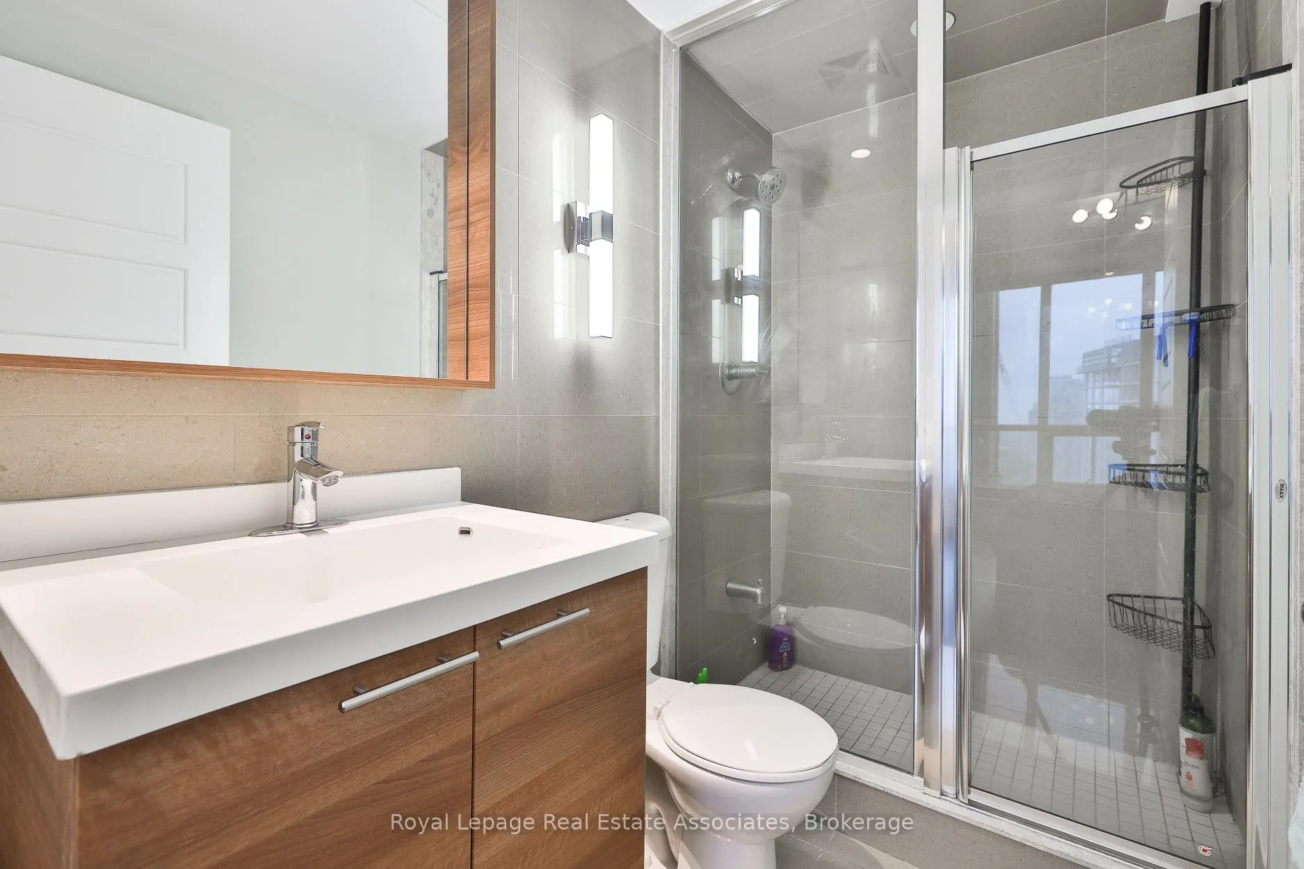 15 Viking Lane, #2208