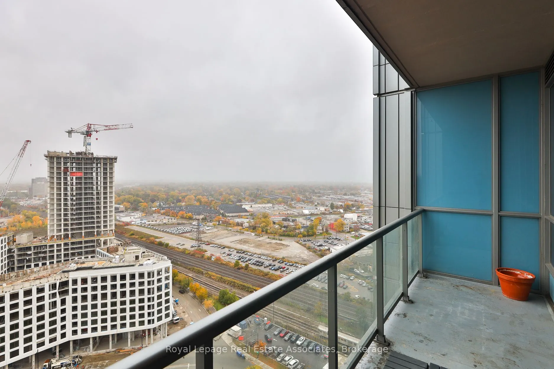 15 Viking Lane, #2208