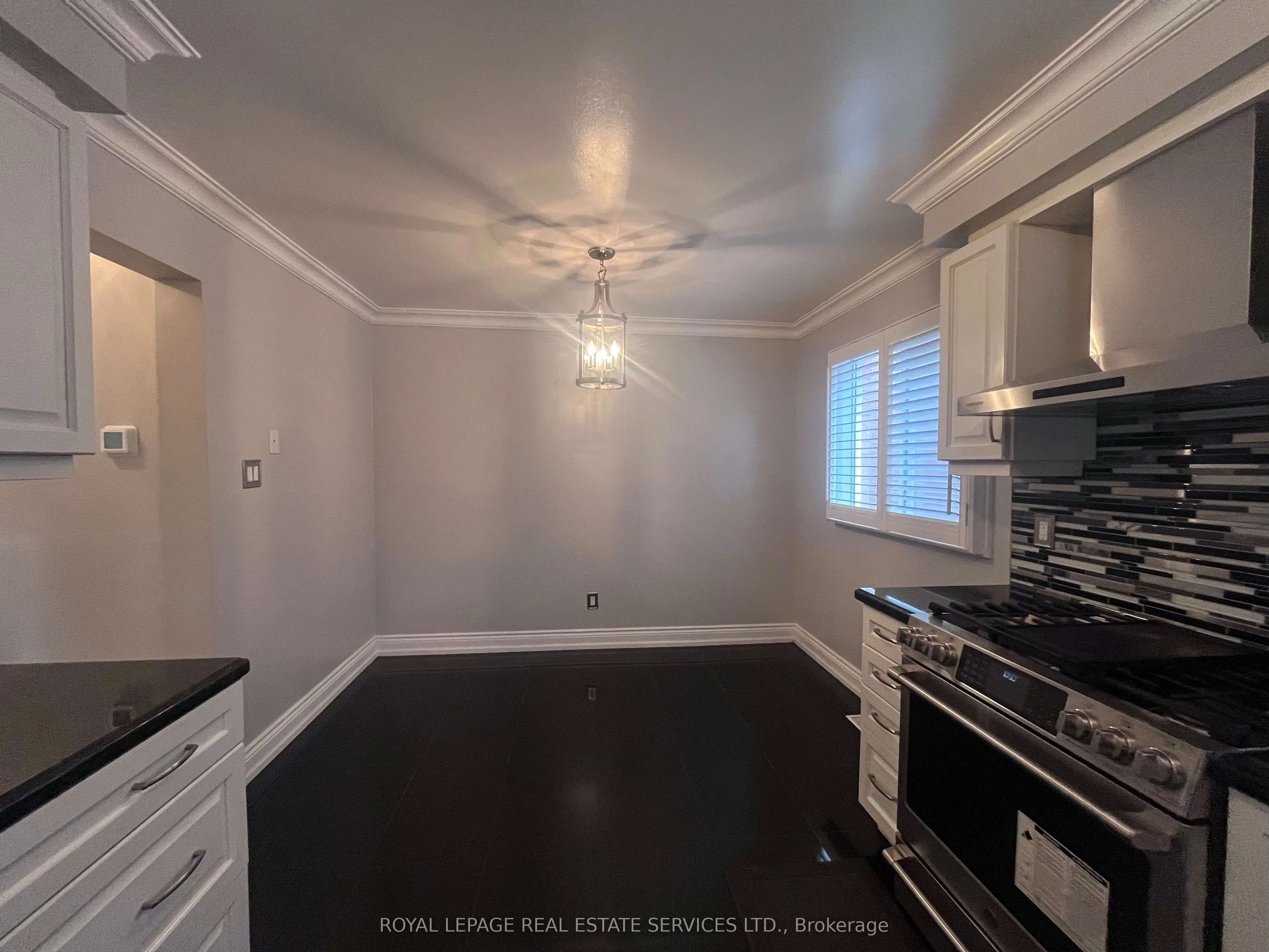 5254 Astwell Avenue W