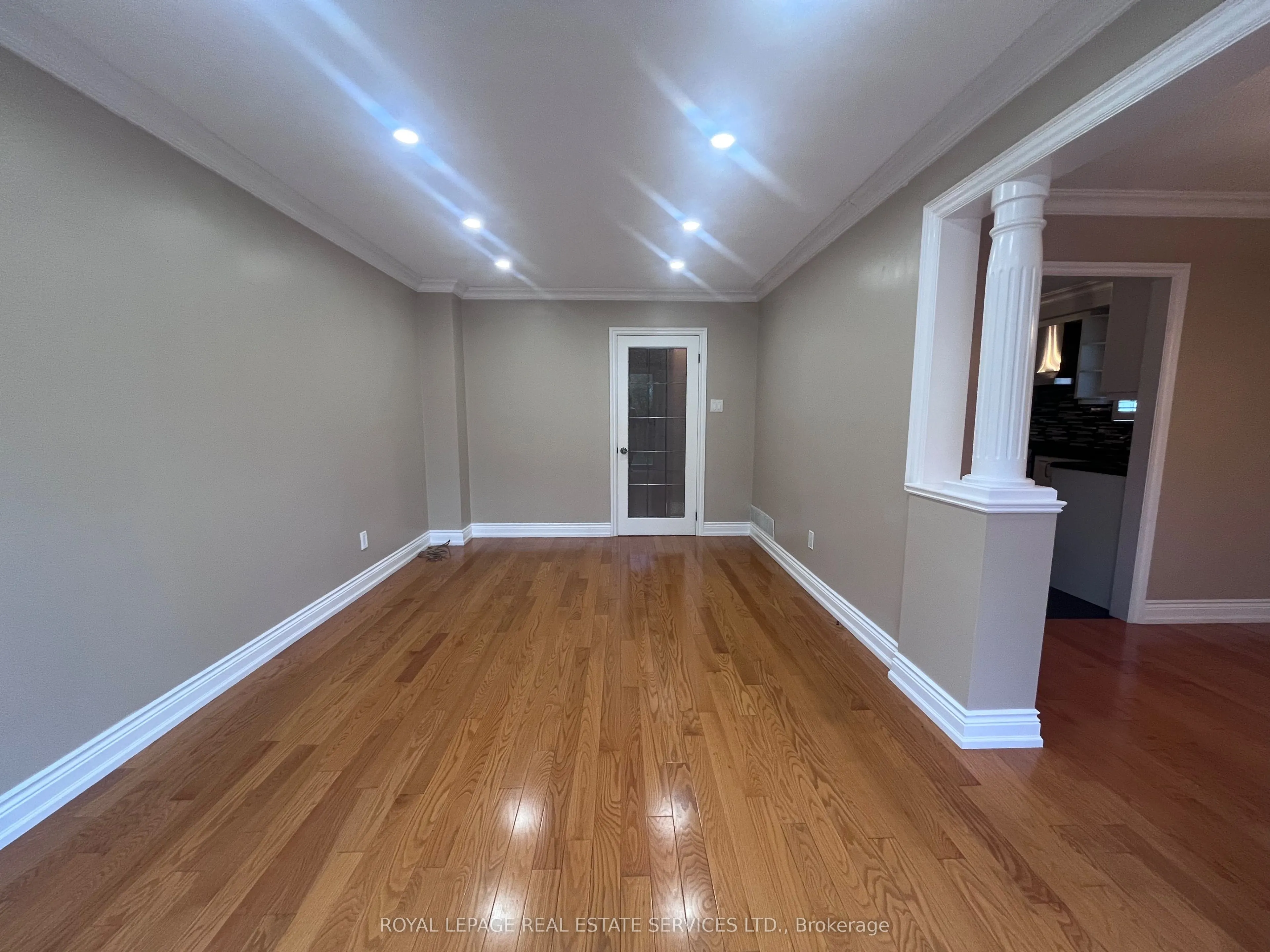 5254 Astwell Avenue W