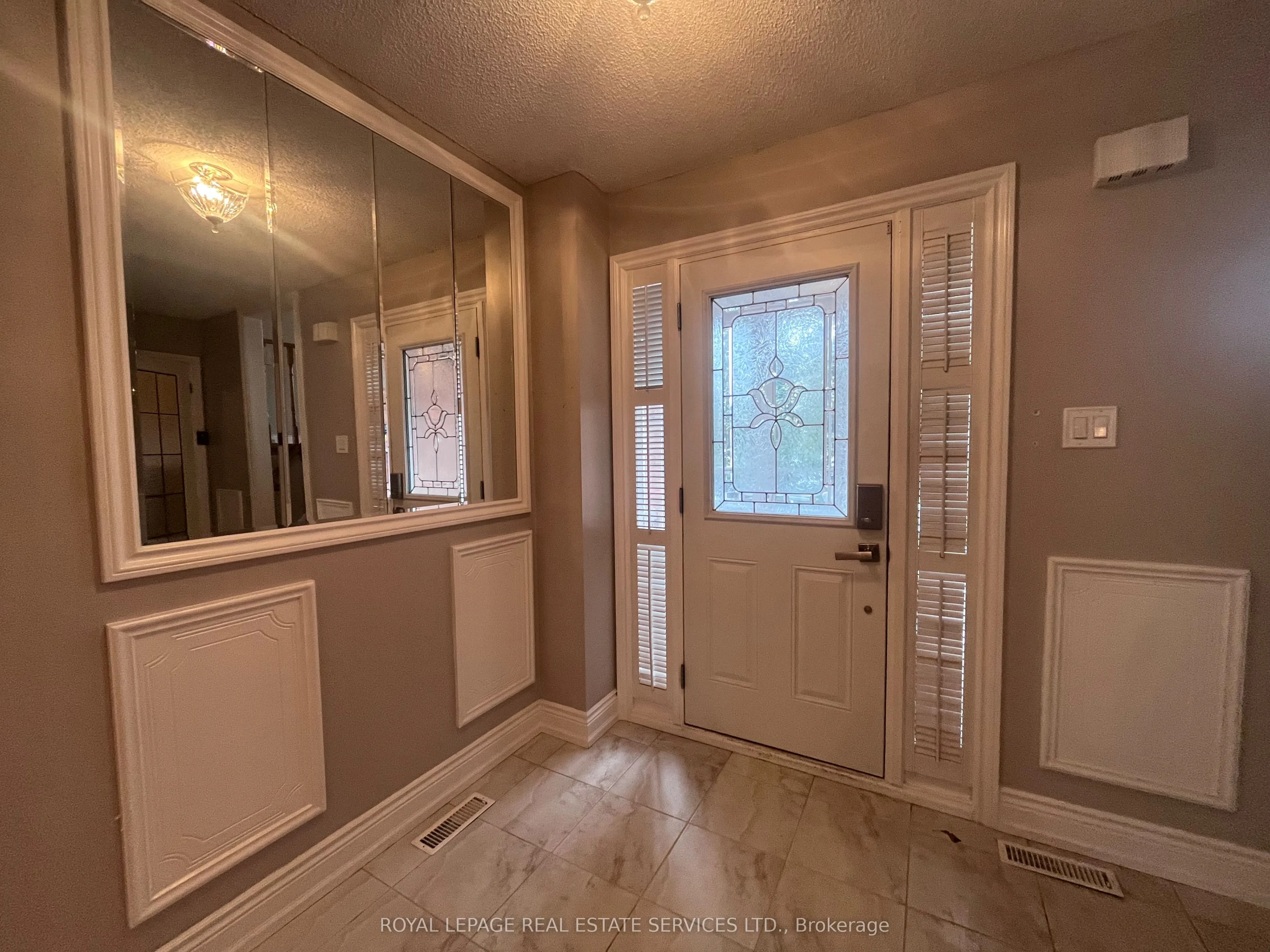 5254 Astwell Avenue W