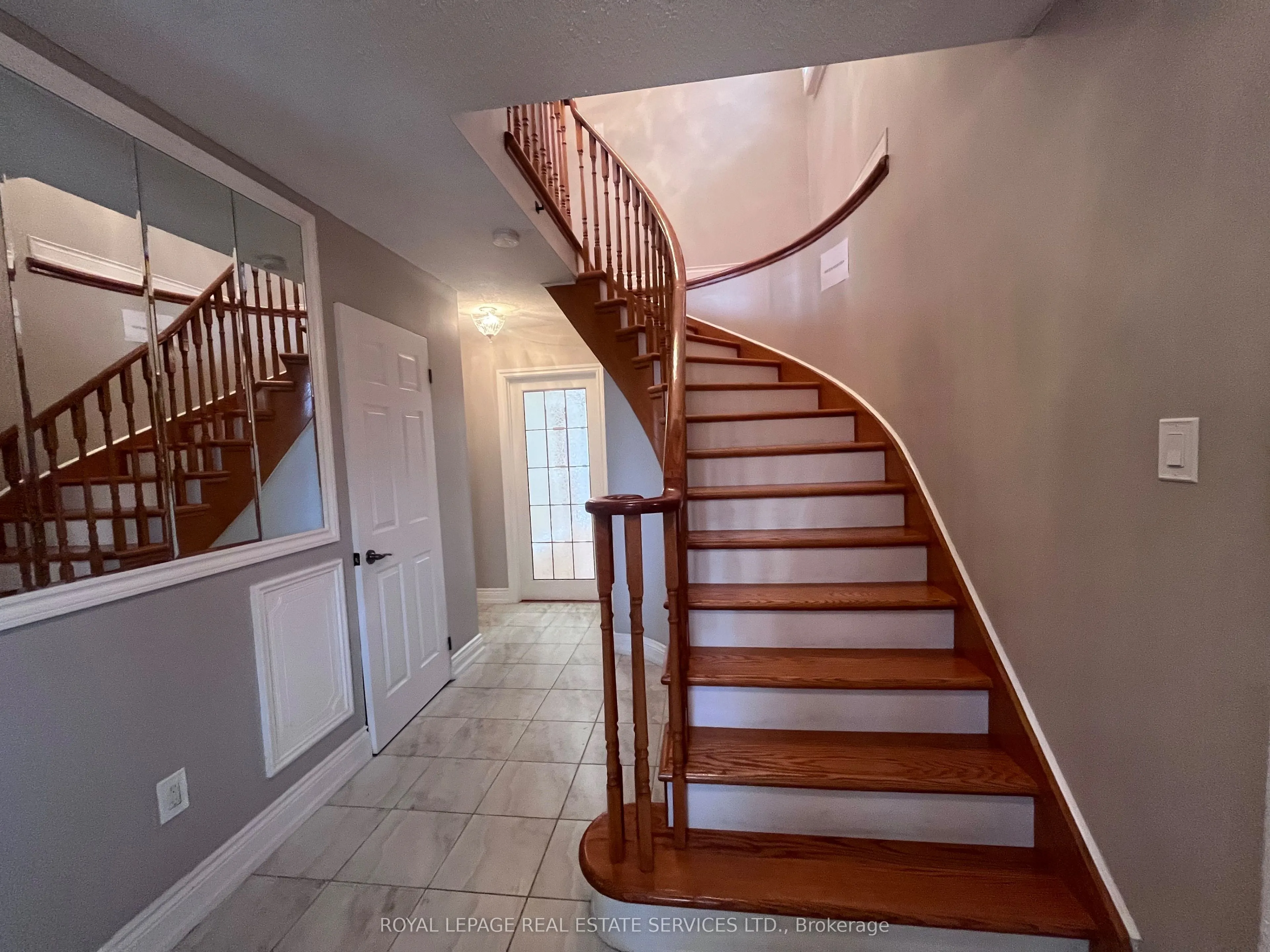 5254 Astwell Avenue W