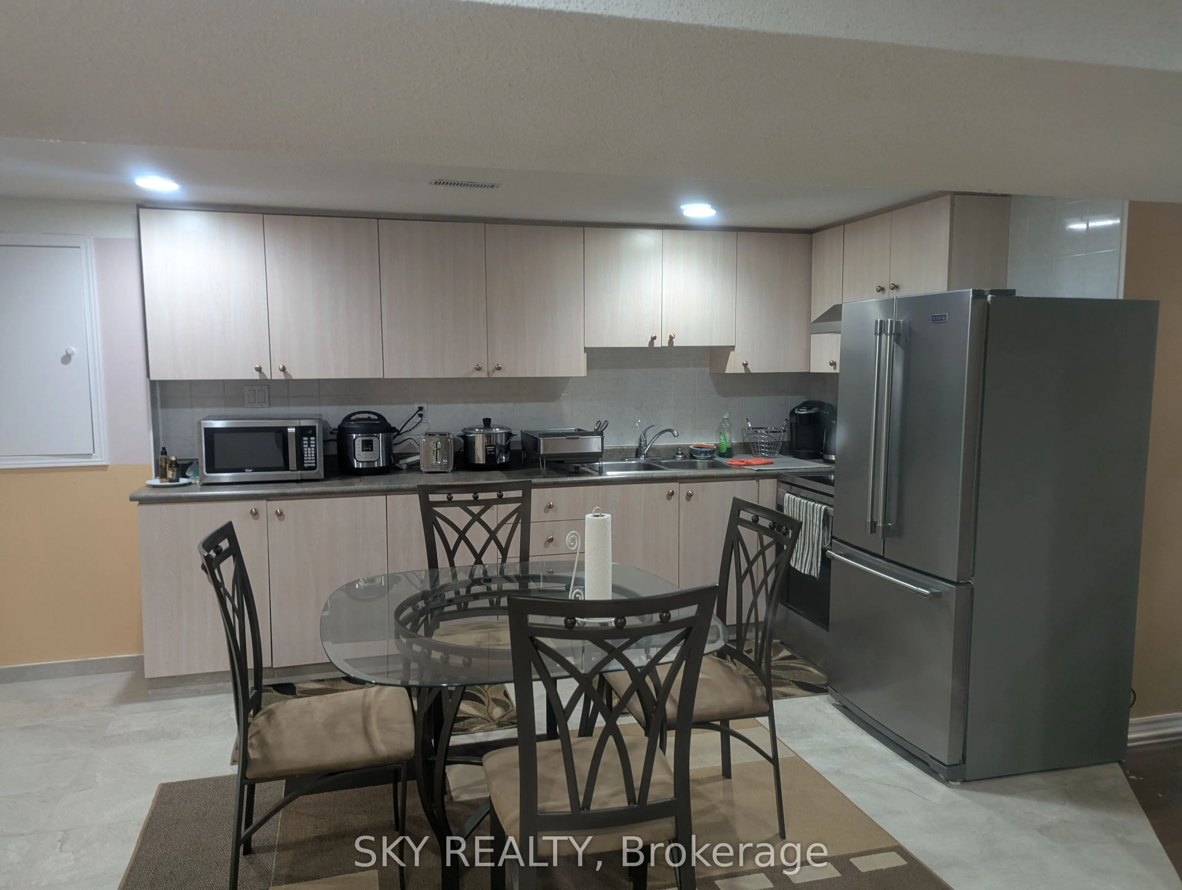 5775 Invergordon Lane