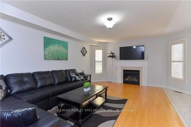 3324 Raindance Crescent