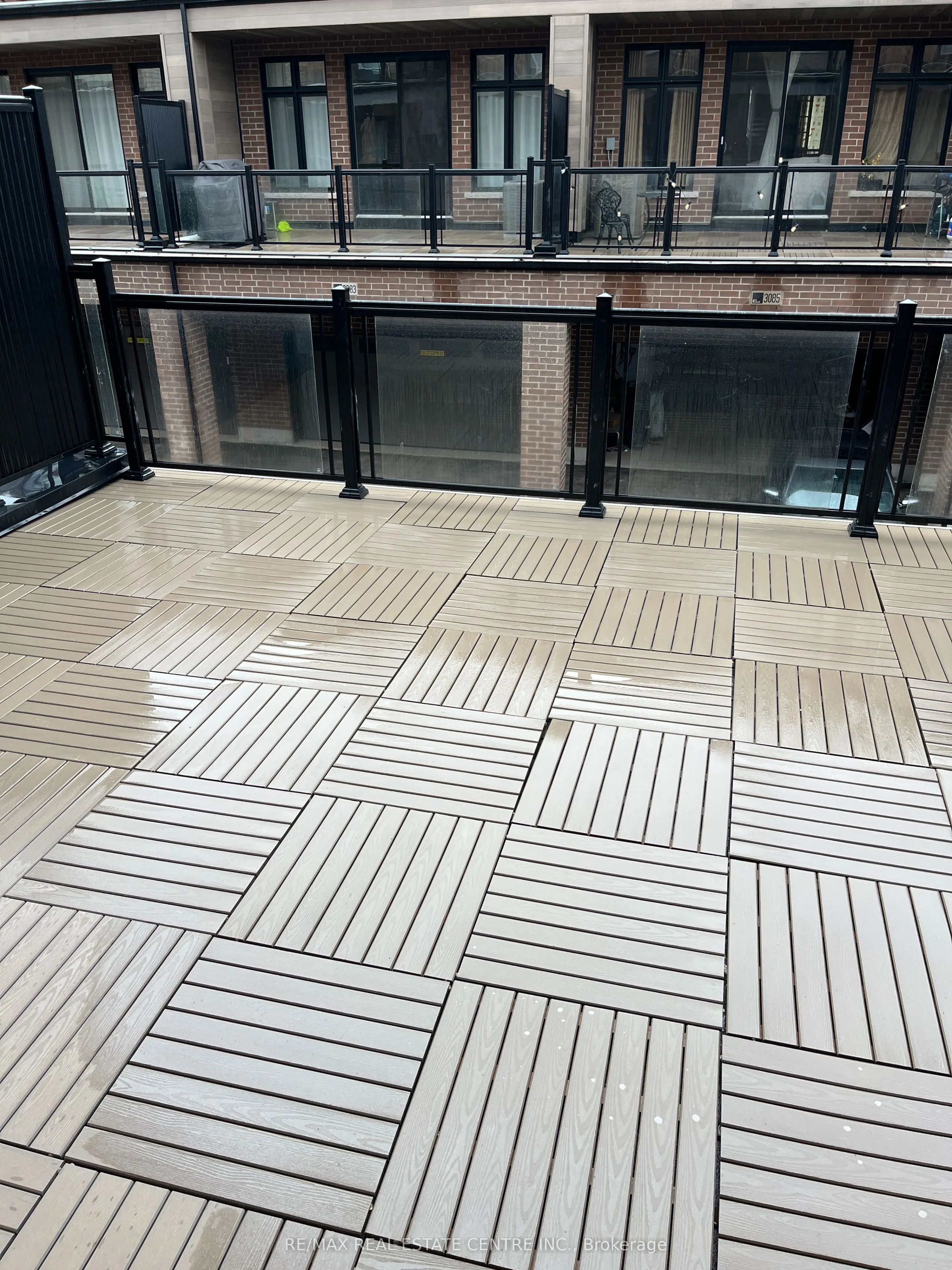 3112 Meadowridge Drive