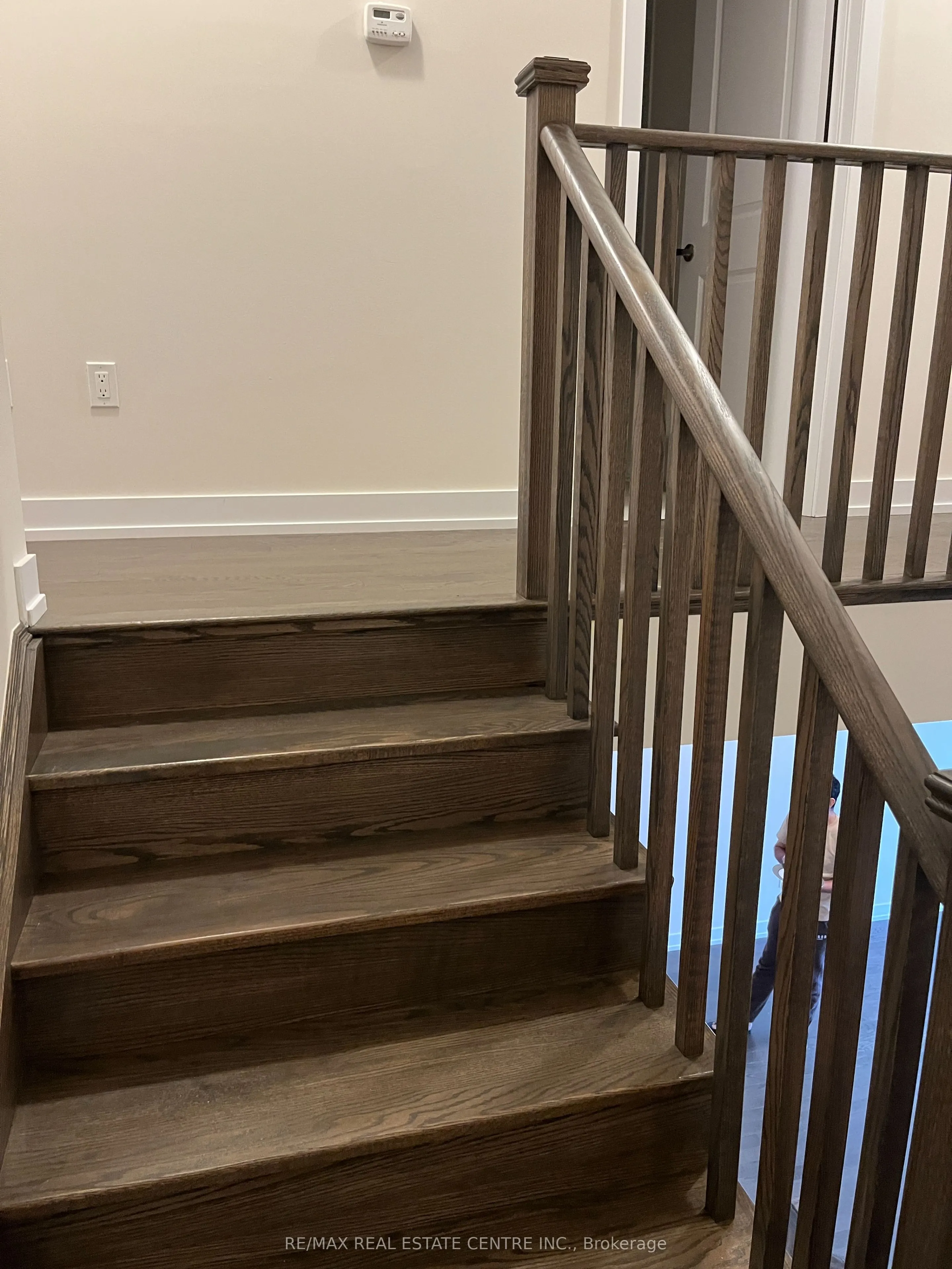 3112 Meadowridge Drive