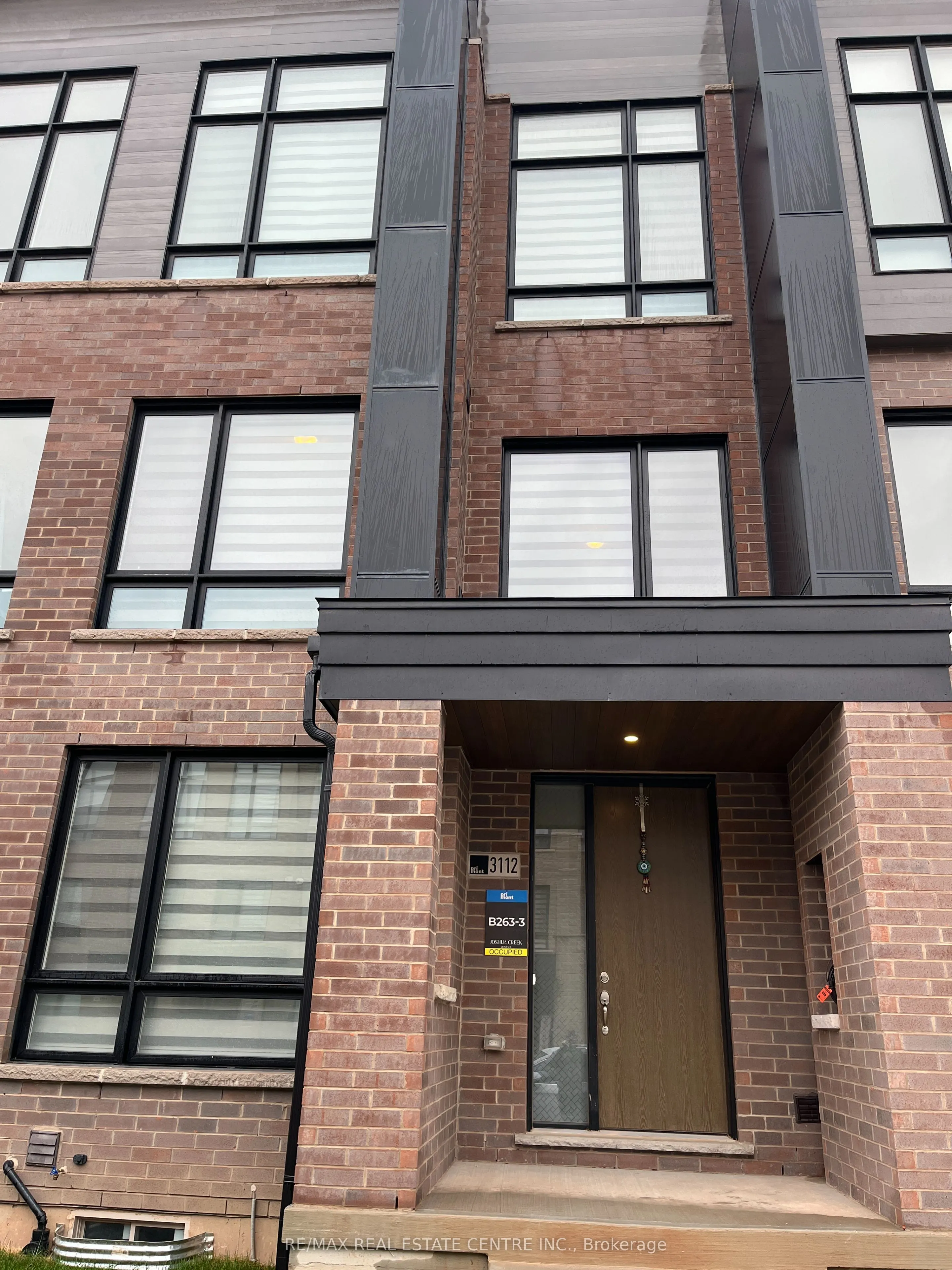 3112 Meadowridge Drive