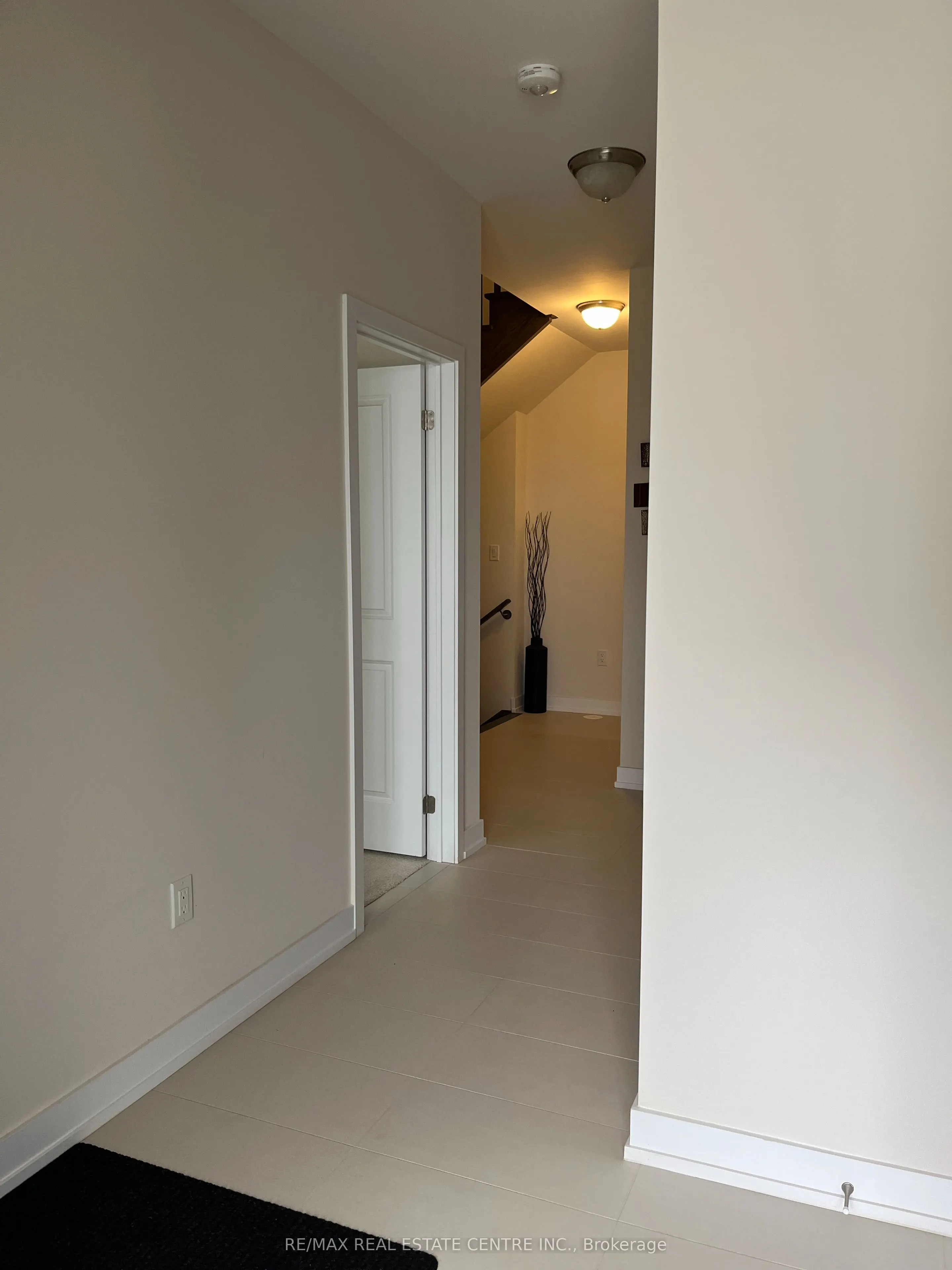 3112 Meadowridge Drive