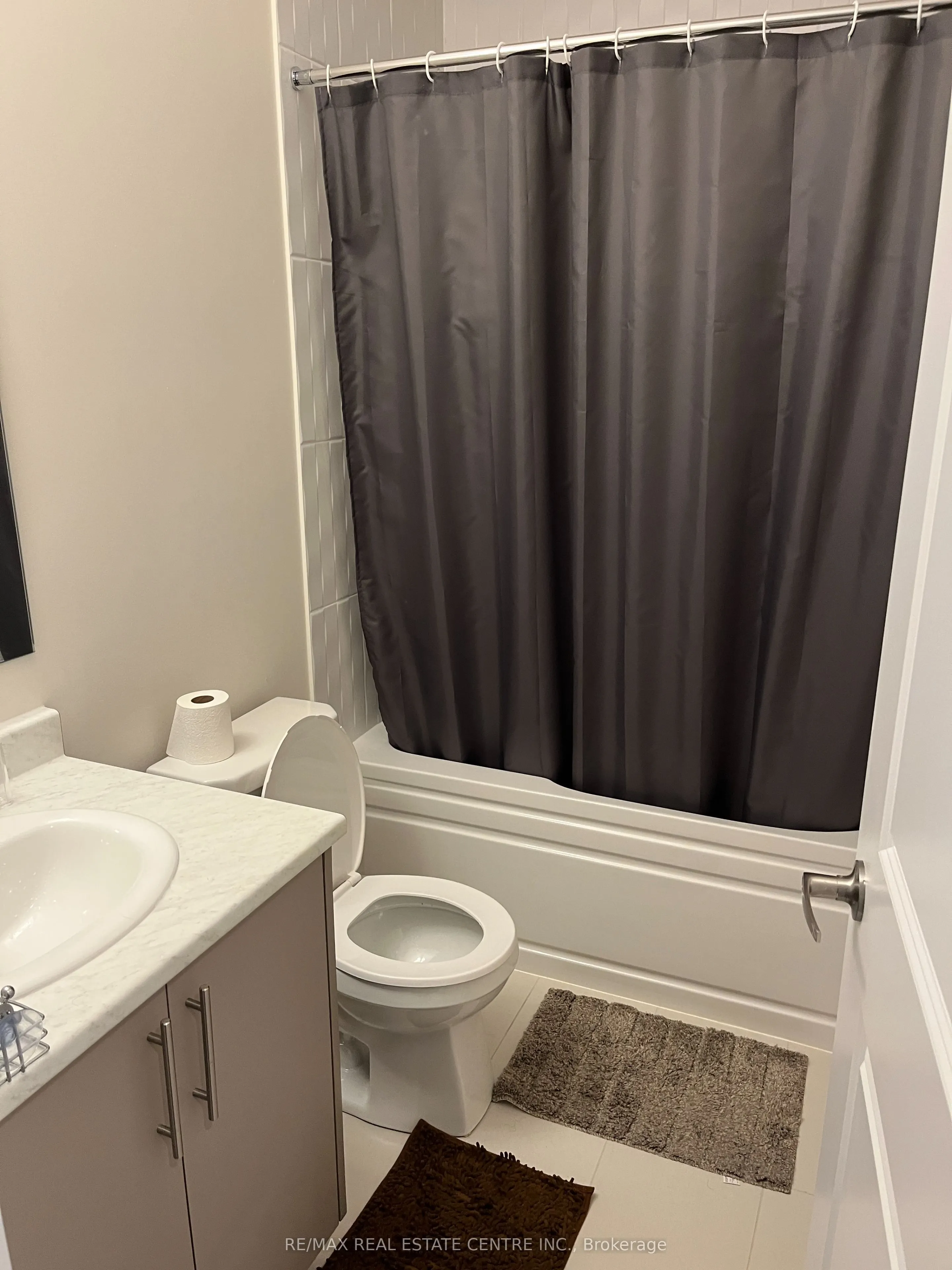 3112 Meadowridge Drive