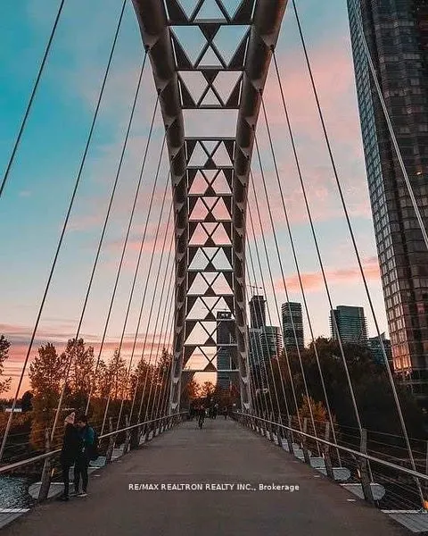 33 Shore Breeze Drive, #2501